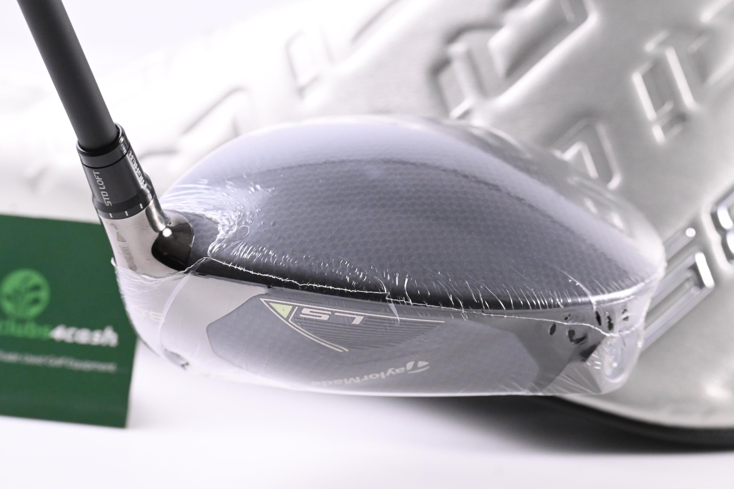 Taylormade Qi35 LS Driver / 9 Degree / Stiff Flex Kai'li White Dark Wave 60