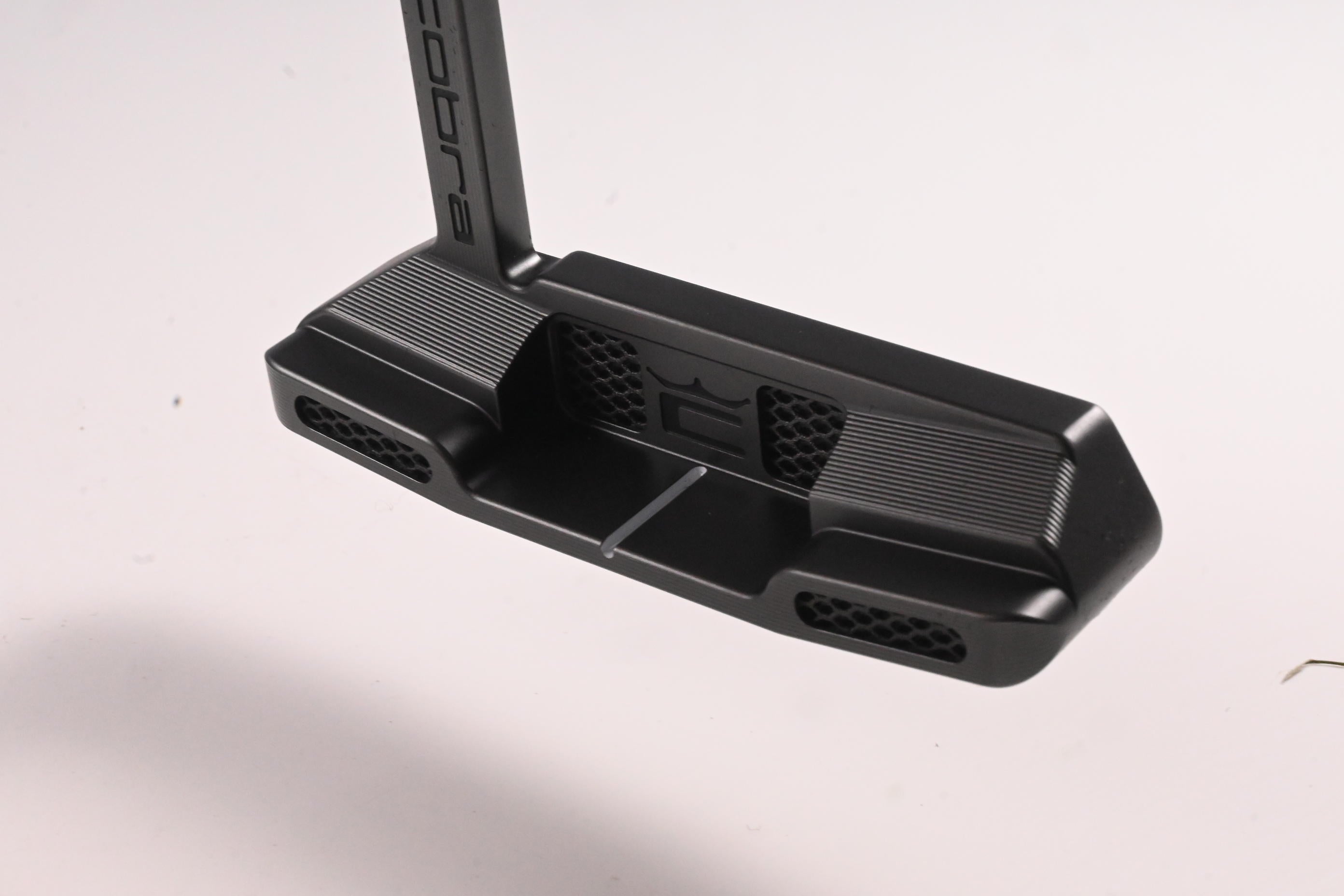 Cobra LIMIT3D Pista-45 Putter / 34 Inch