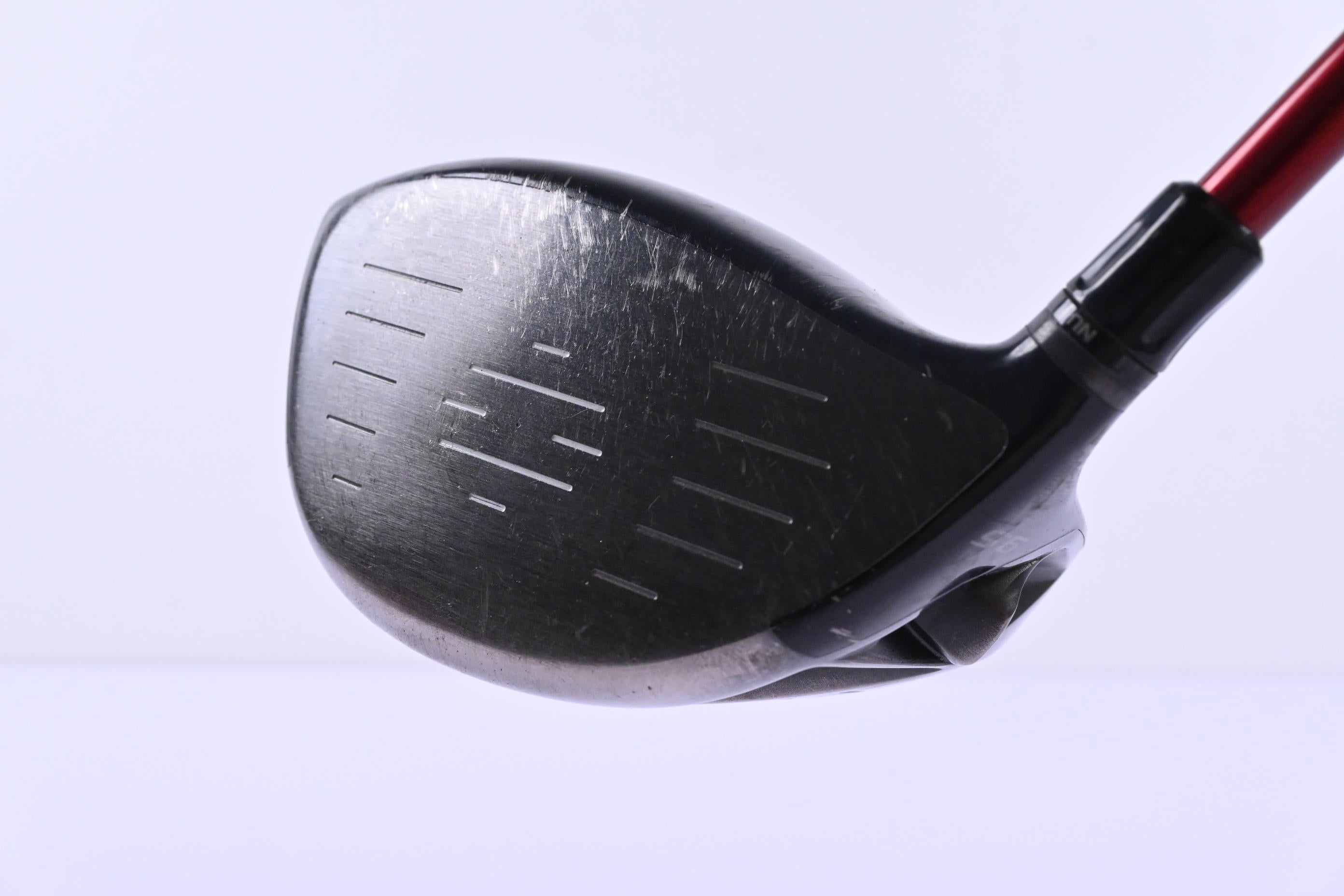 Taylormade R9 Supertri Driver / 9.5 Degree / Stiff Flex Fujikura Motore 60 Shaft