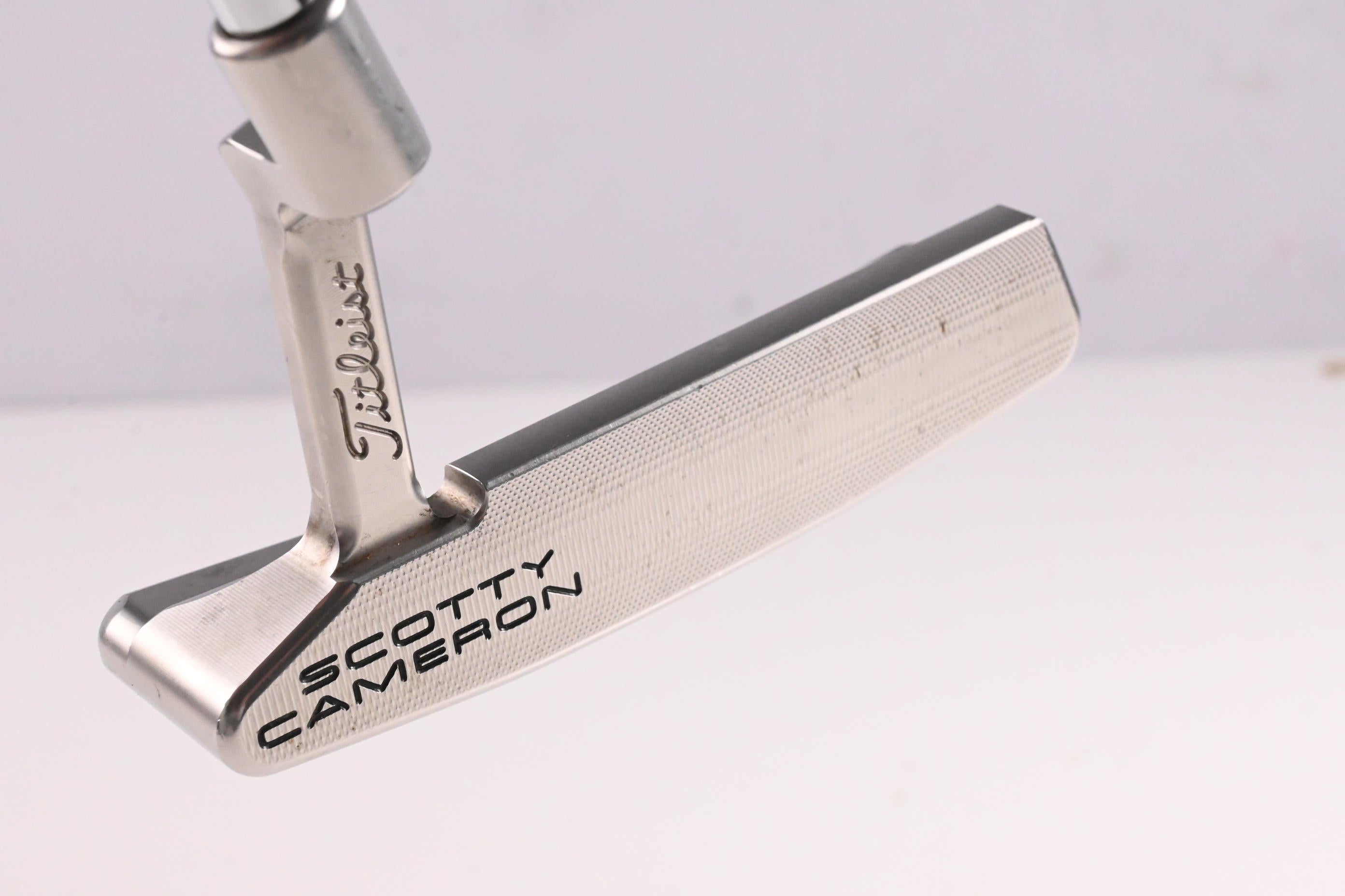 Scotty Cameron Special Select Newport 2 Putter / 33 Inch
