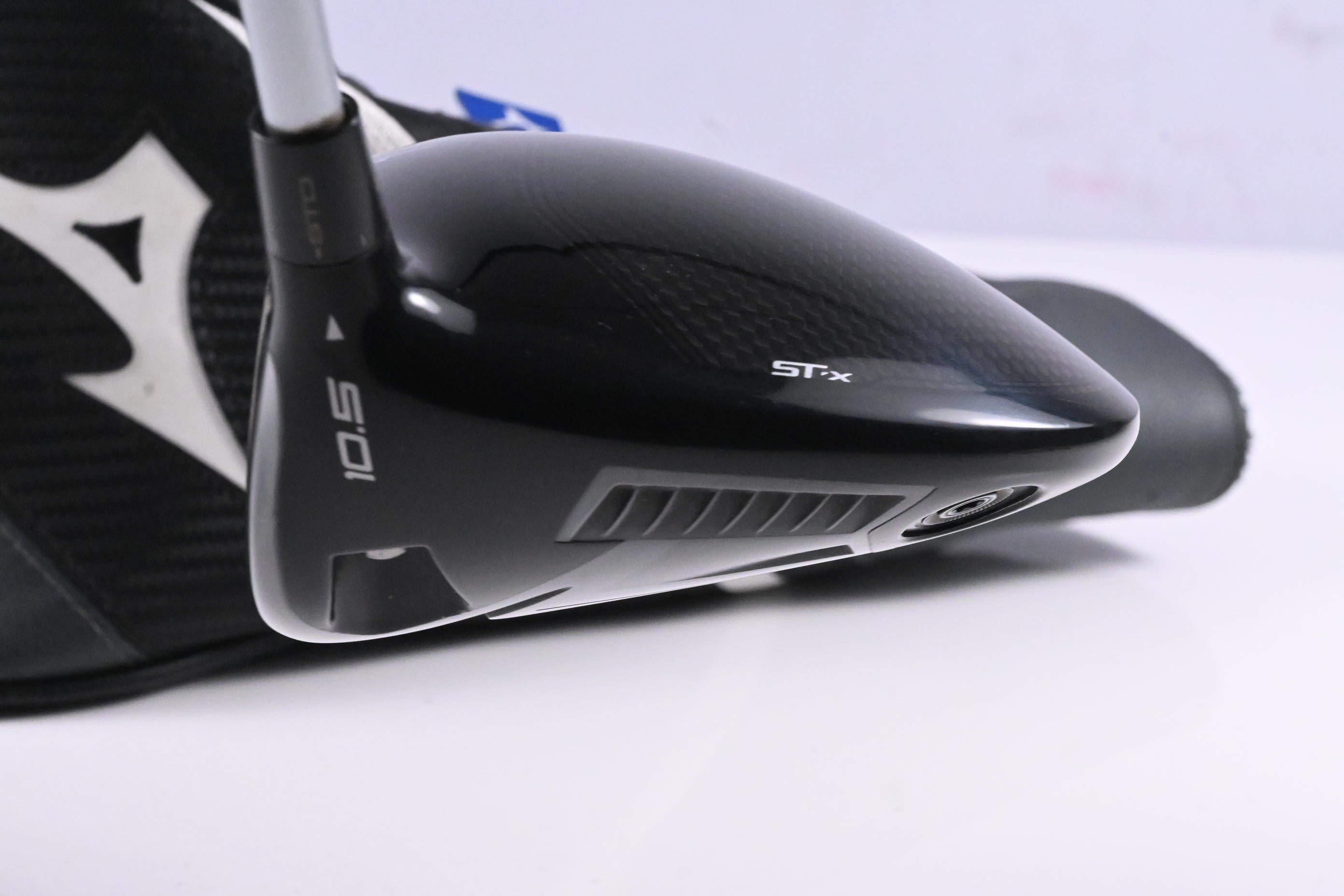 Mizuno ST-X Driver / 10.5 Degree / Regular Flex MFusion 039 Shaft