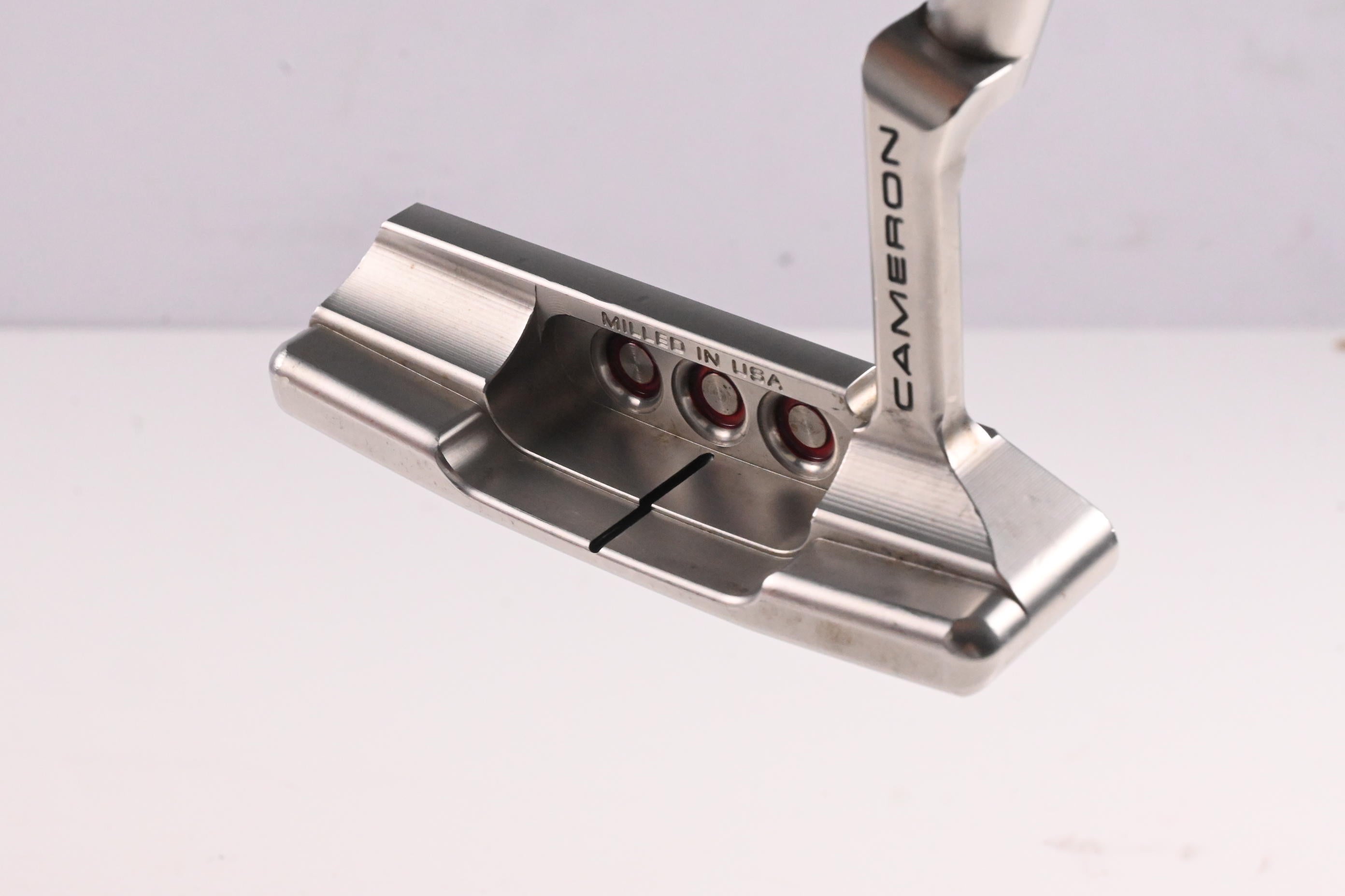 Scotty Cameron Special Select Newport 2 Putter / 33 Inch