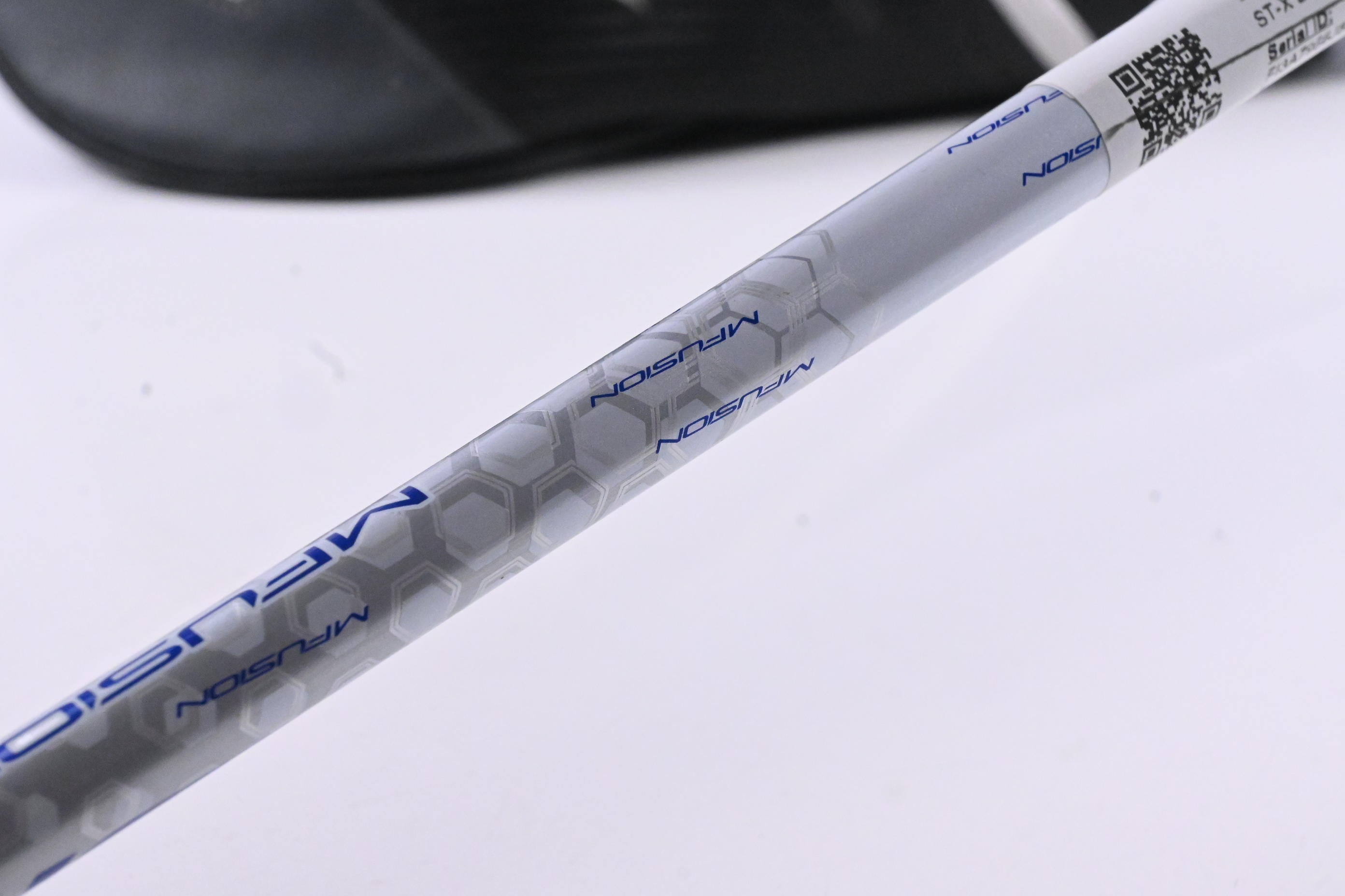 Mizuno ST-X Driver / 10.5 Degree / Regular Flex MFusion 039 Shaft