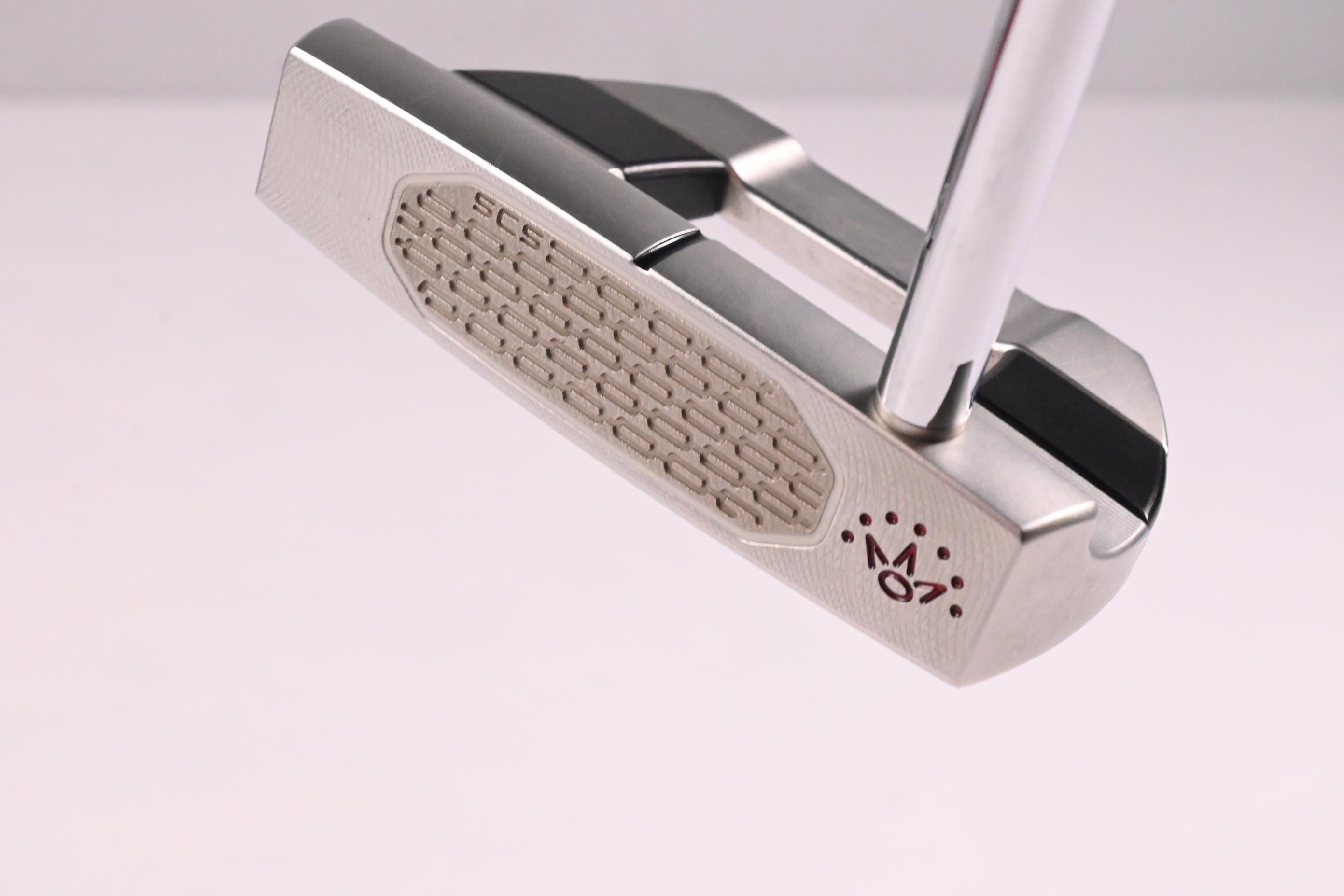 Scotty Cameron Studio Style Fastback 2025 Putter / 34 Inch