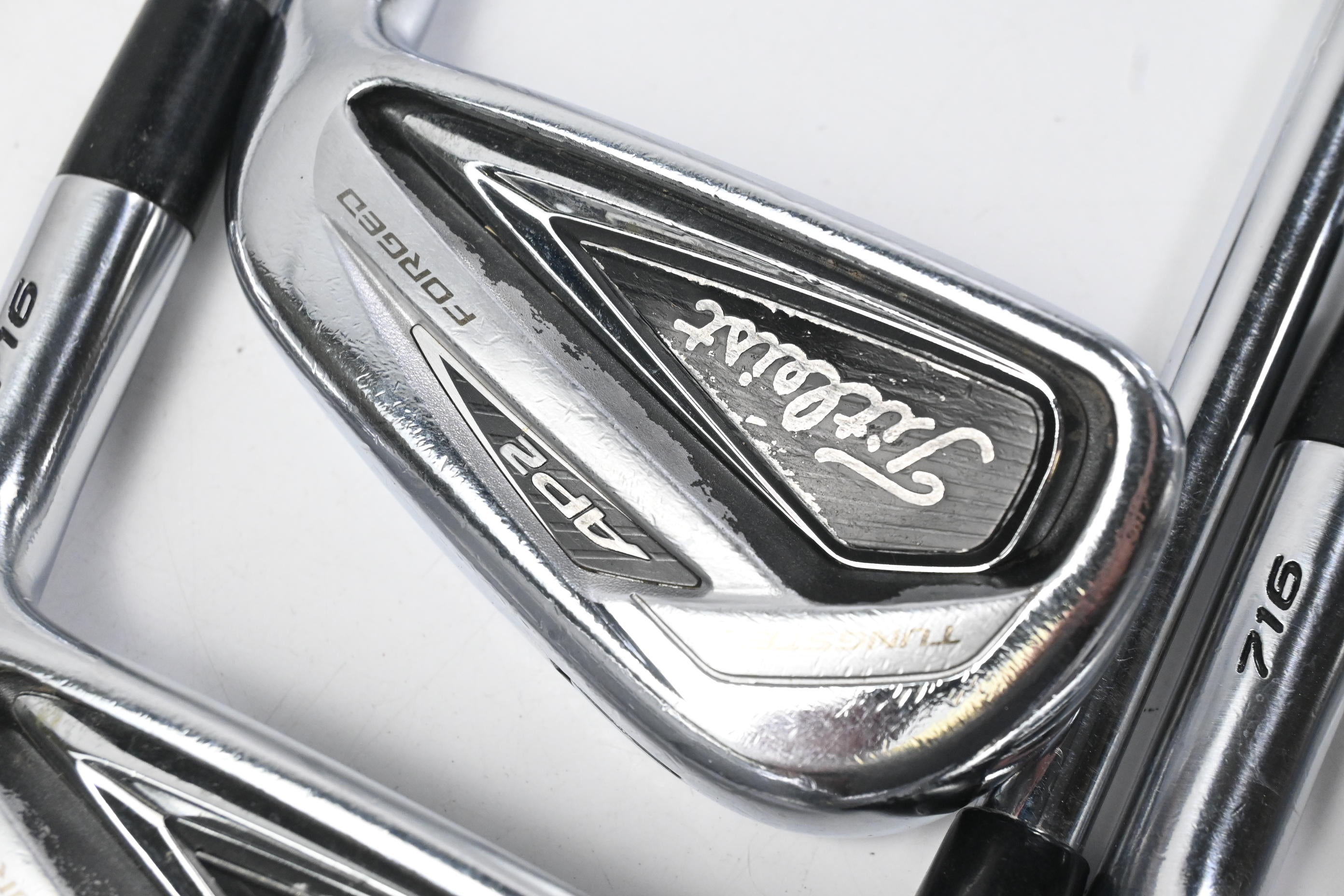 Titleist 716 AP2 Irons / 6-PW / Stiff Flex Dynamic Gold S300 Shafts
