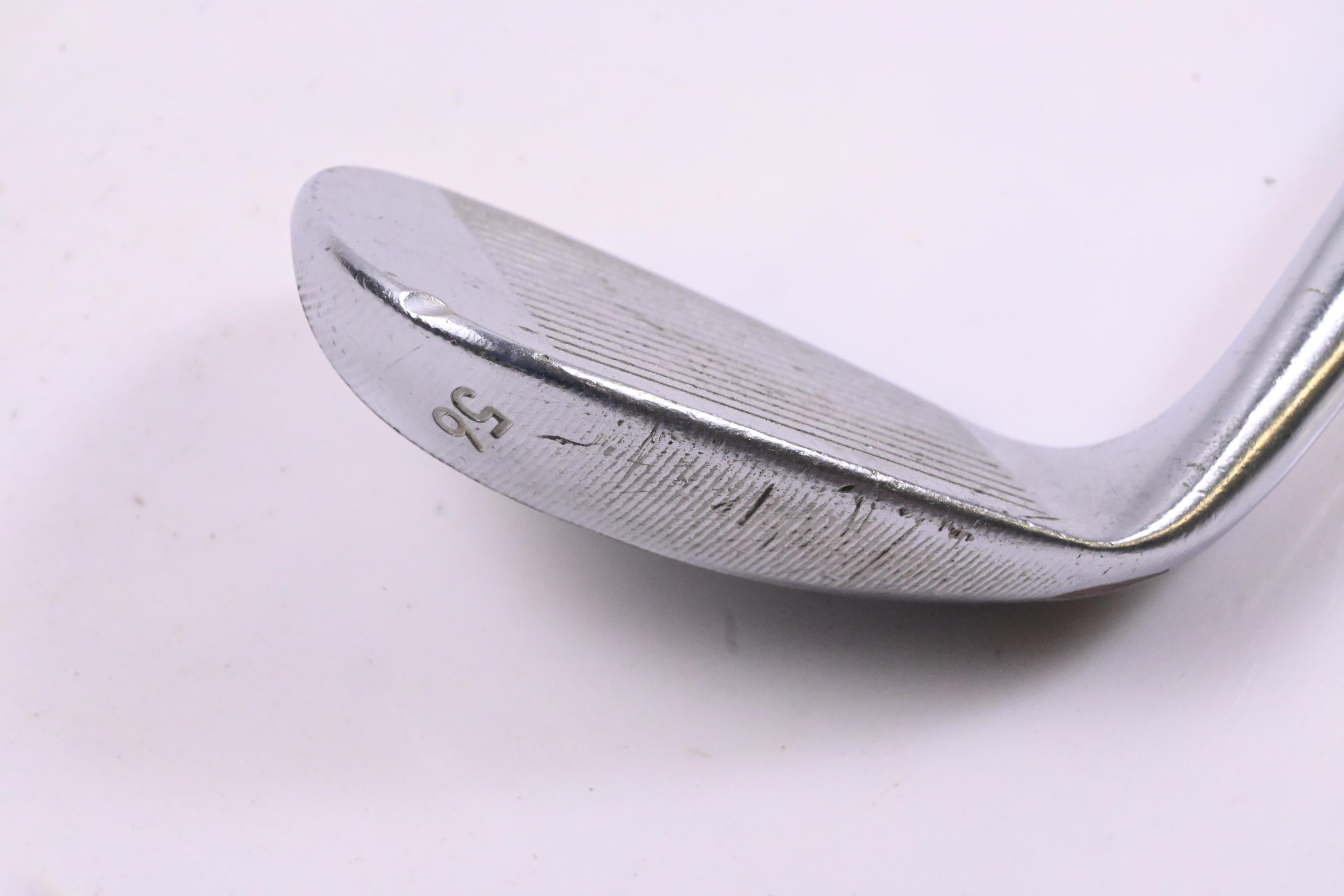 Taylormade Milled Grind Sand Wedge / 56 Degree / Wedge Flex Dynamic Gold Shaft