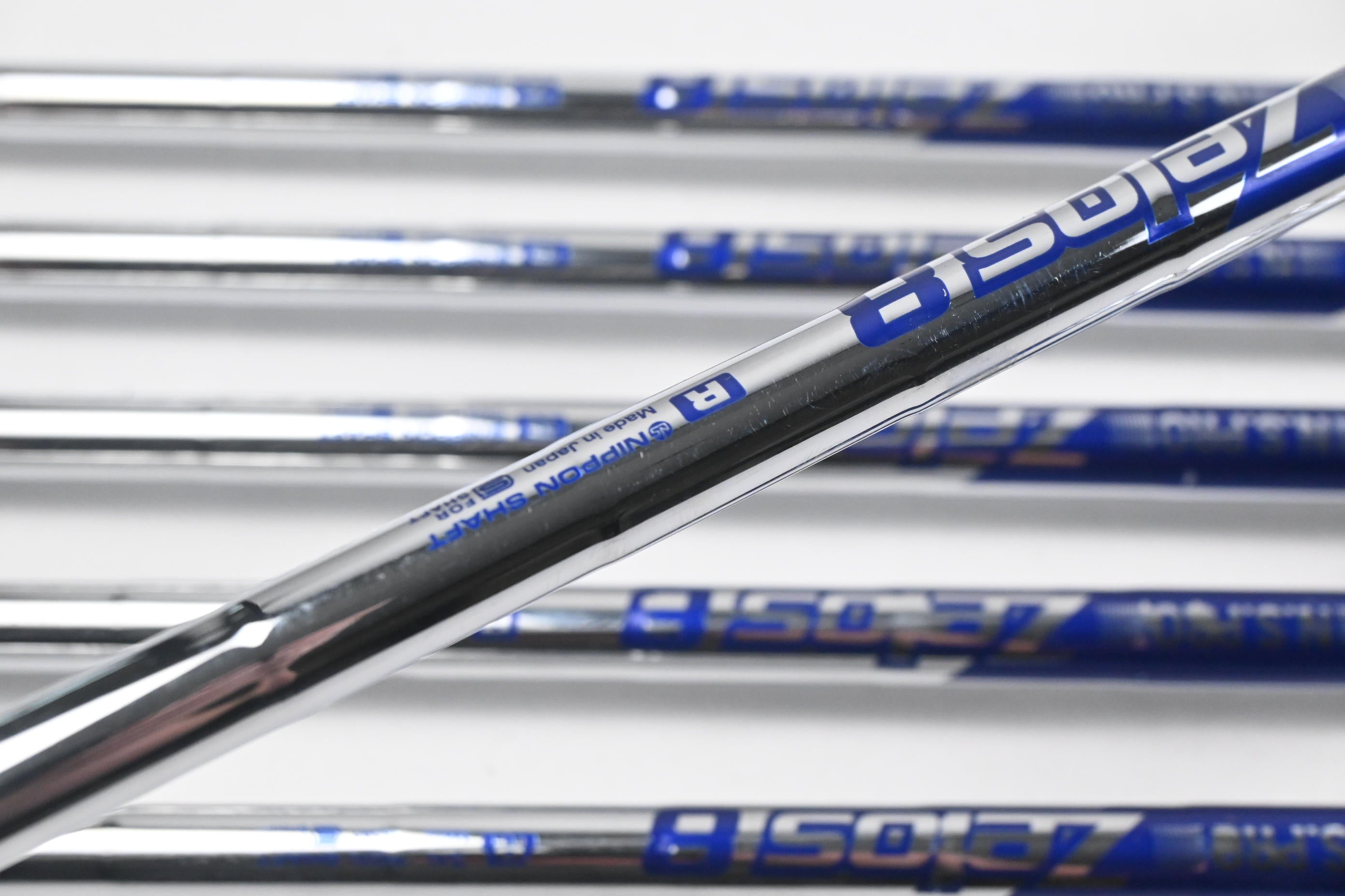 Cleveland Zipcore XL Irons / 6-PW+GW / Regular Flex N.S.Pro Zelos 8 Shafts