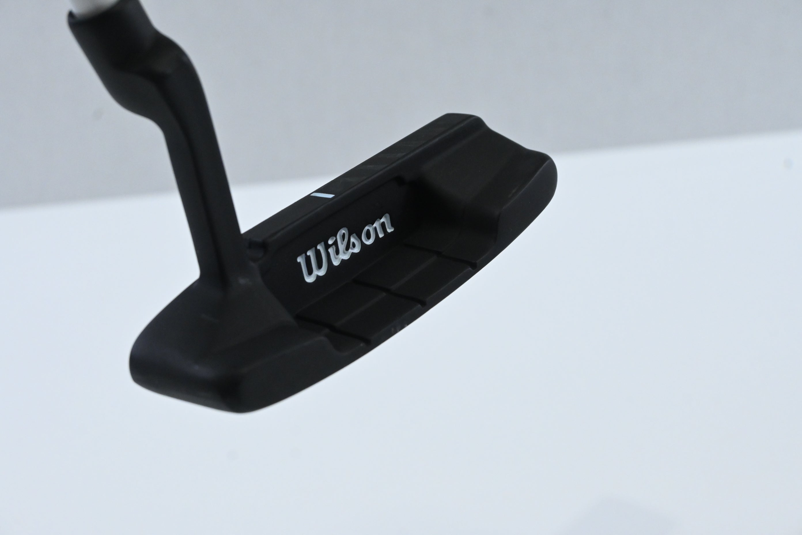 Junior Wilson Deep Red Putter / 34 Inch