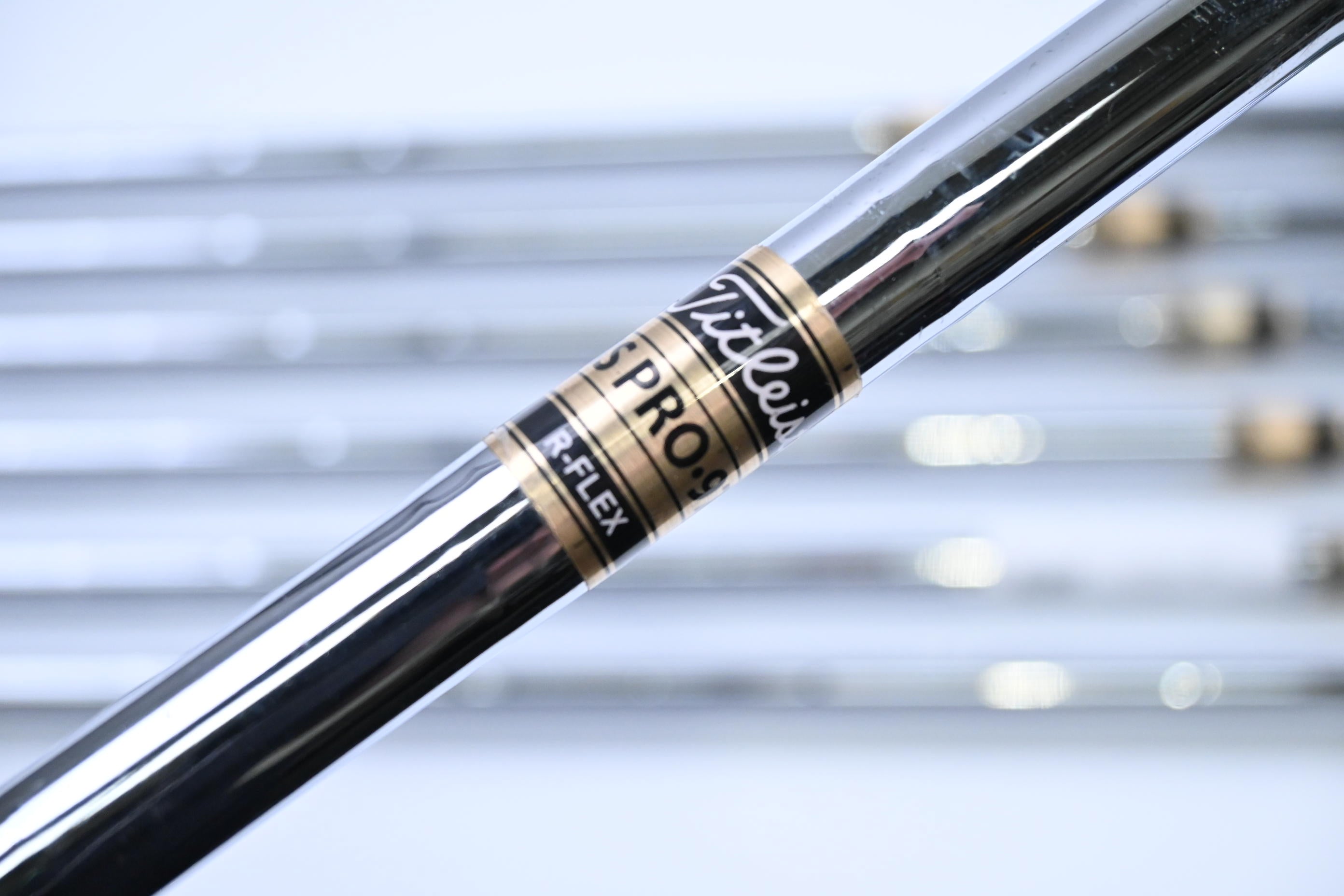 Titleist 804.OS Irons / 4-PW / Regular Flex NS Pro 970 Shafts