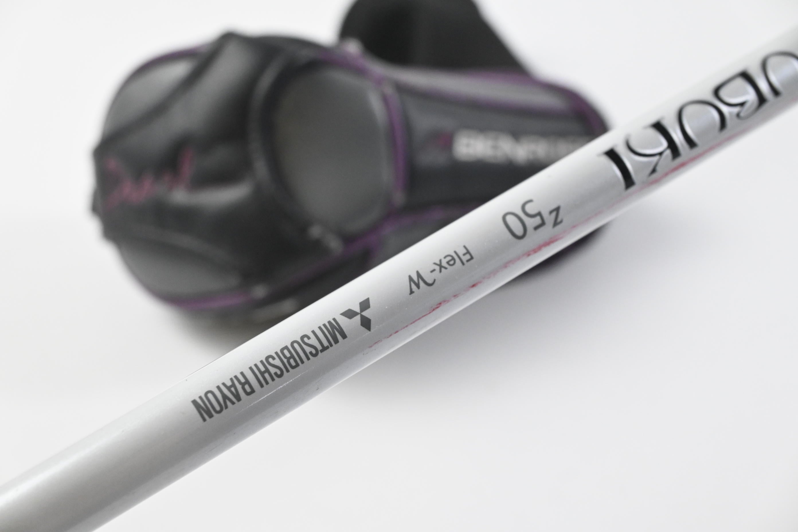 Ladies Benross Pearl #6 Hybrid / 32 Degree / Ladies Flex Fubuki Z50 Shaft