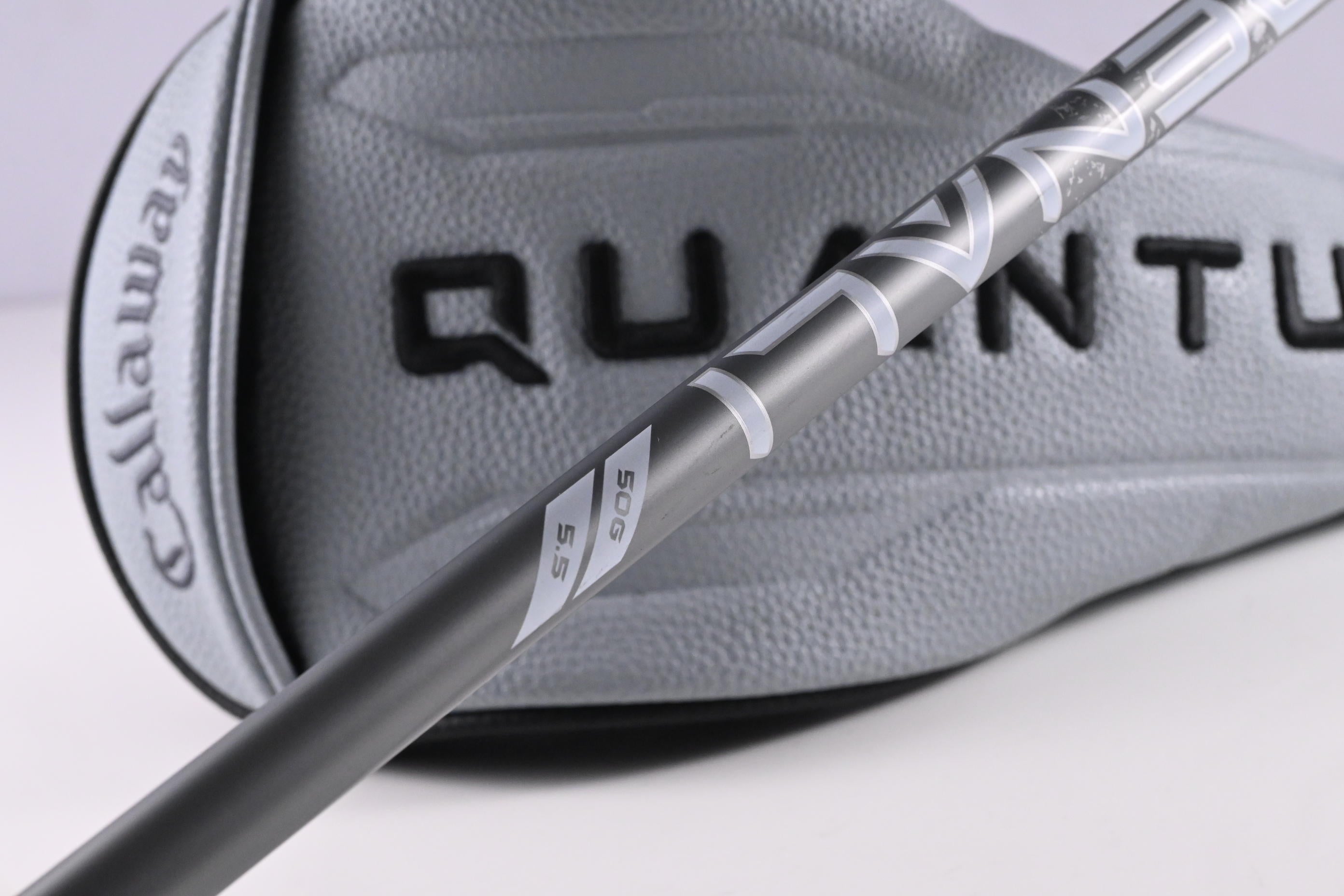 Callaway Quantum Max D Drivers / 10.5 Degree / Regular Flex Denali Frost Silver