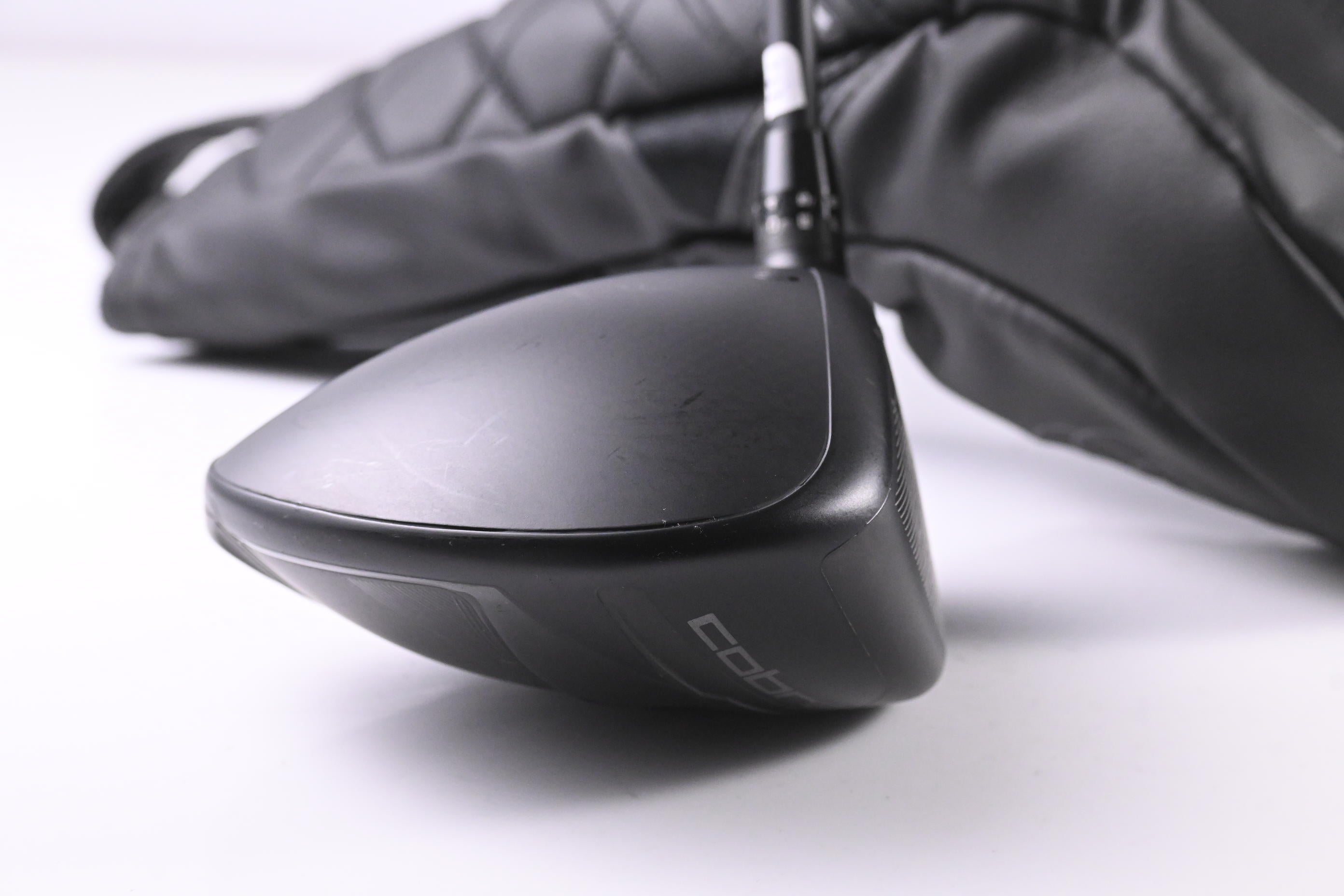 Cobra DS-Adapt LS Driver / 10.5 Degree / Regular Flex Vanquish 4 Shaft