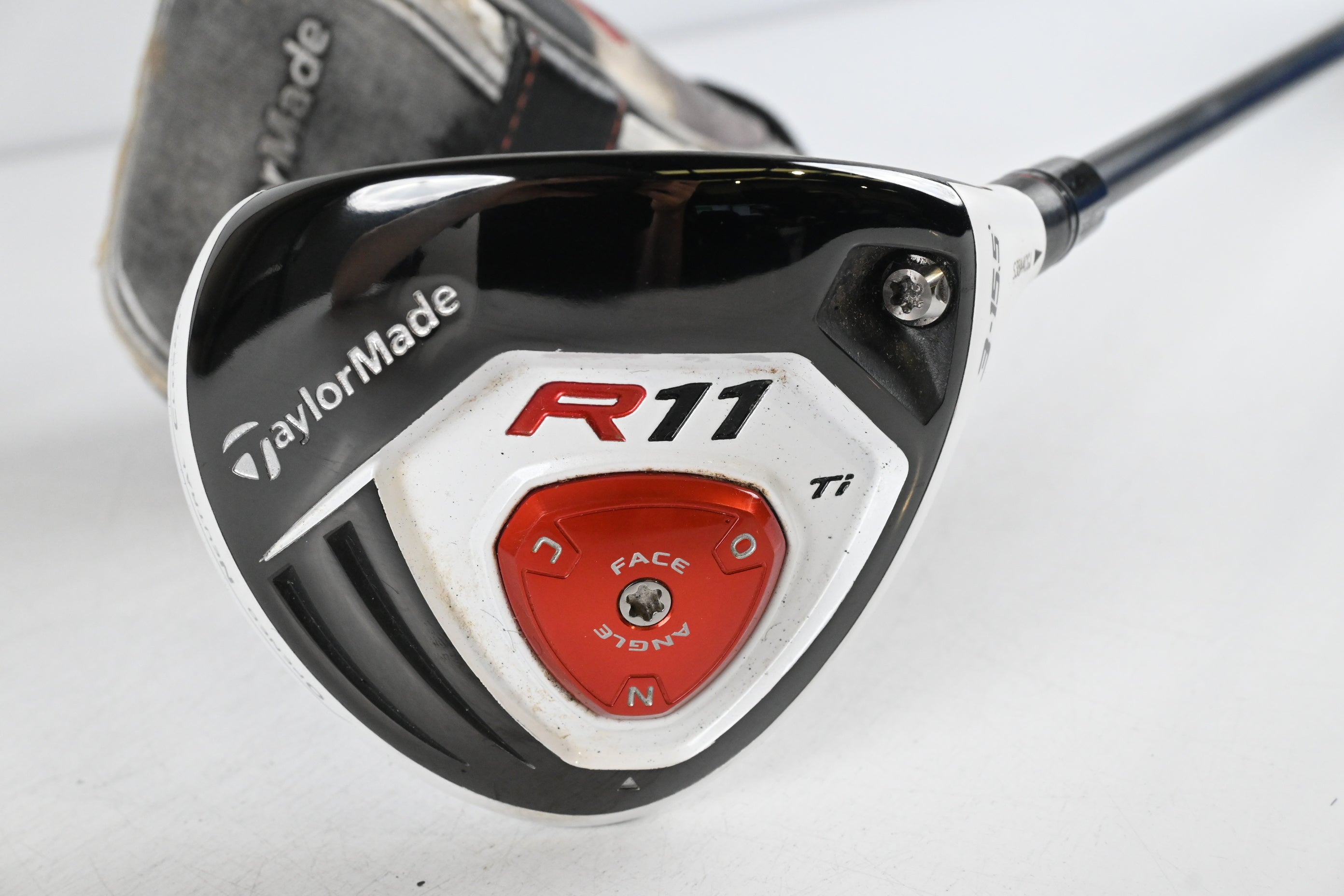 Taylormade R11 Ti #3 Wood / 15.5 Degree / Regular Flex Fujikura Blur 60 Shaft