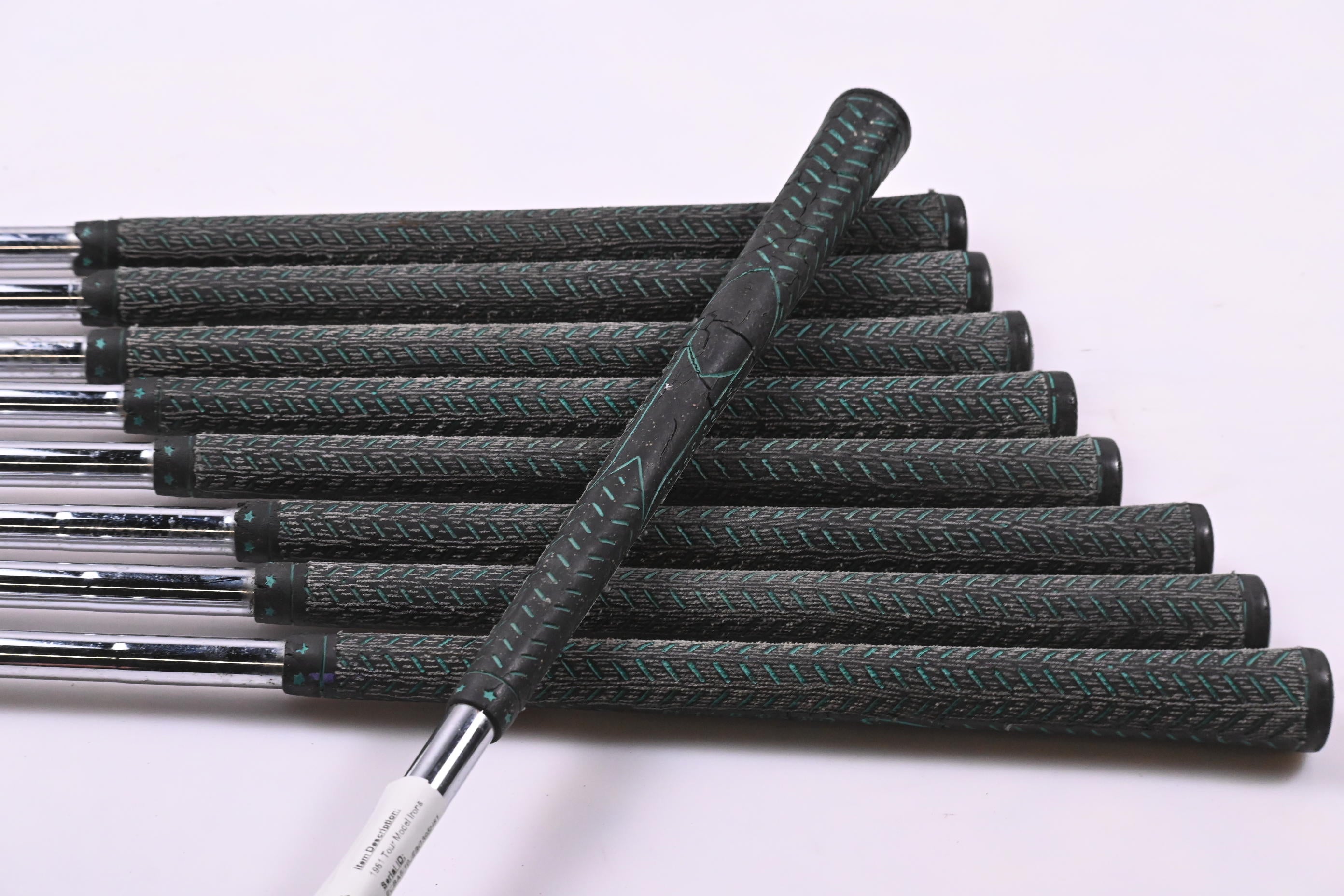 Titleist 1981 Tour Model Irons / 3-PW+SW / Regular Flex Dynamic Shafts