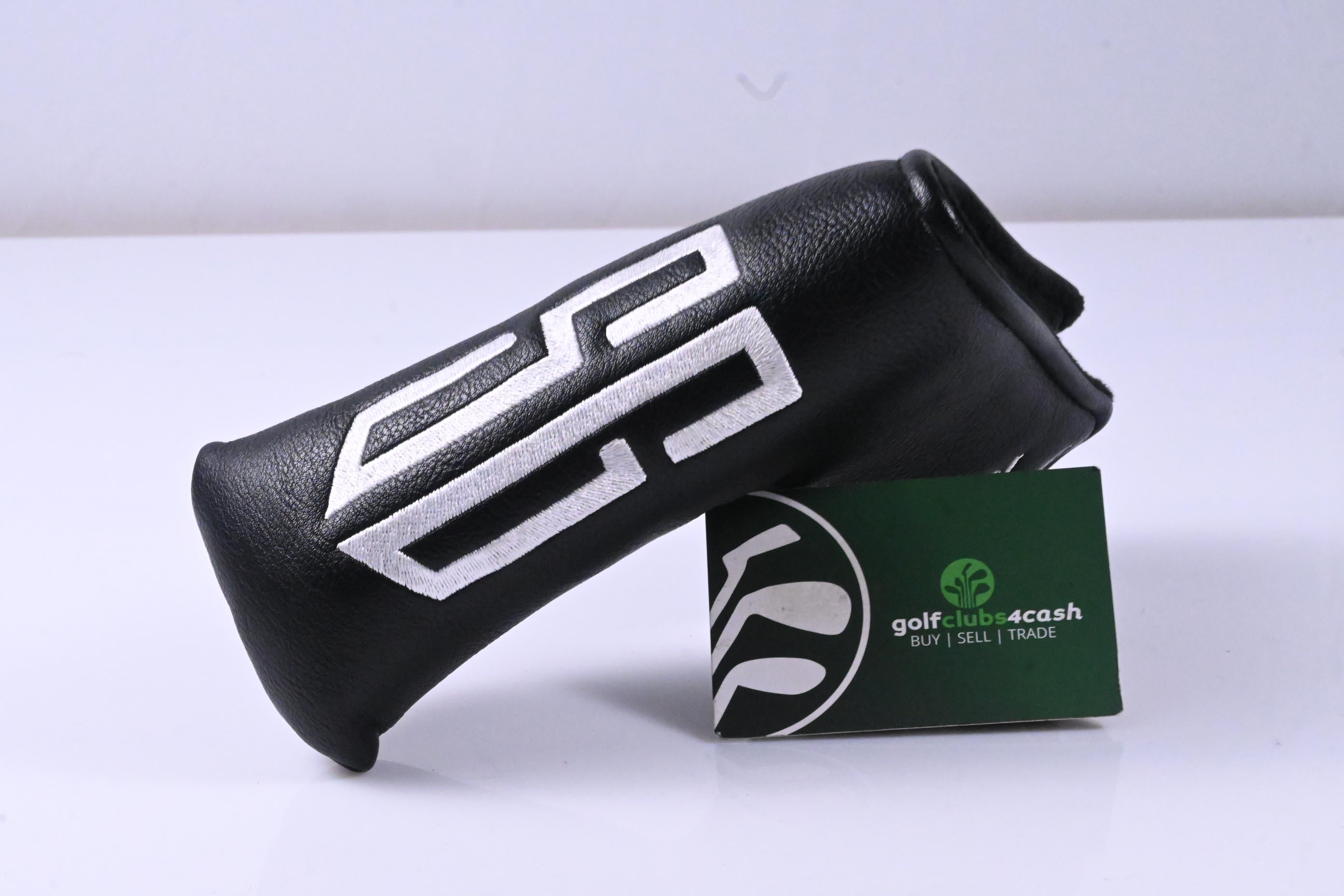 Sink Sussex 2021 Putter / 34 Inch