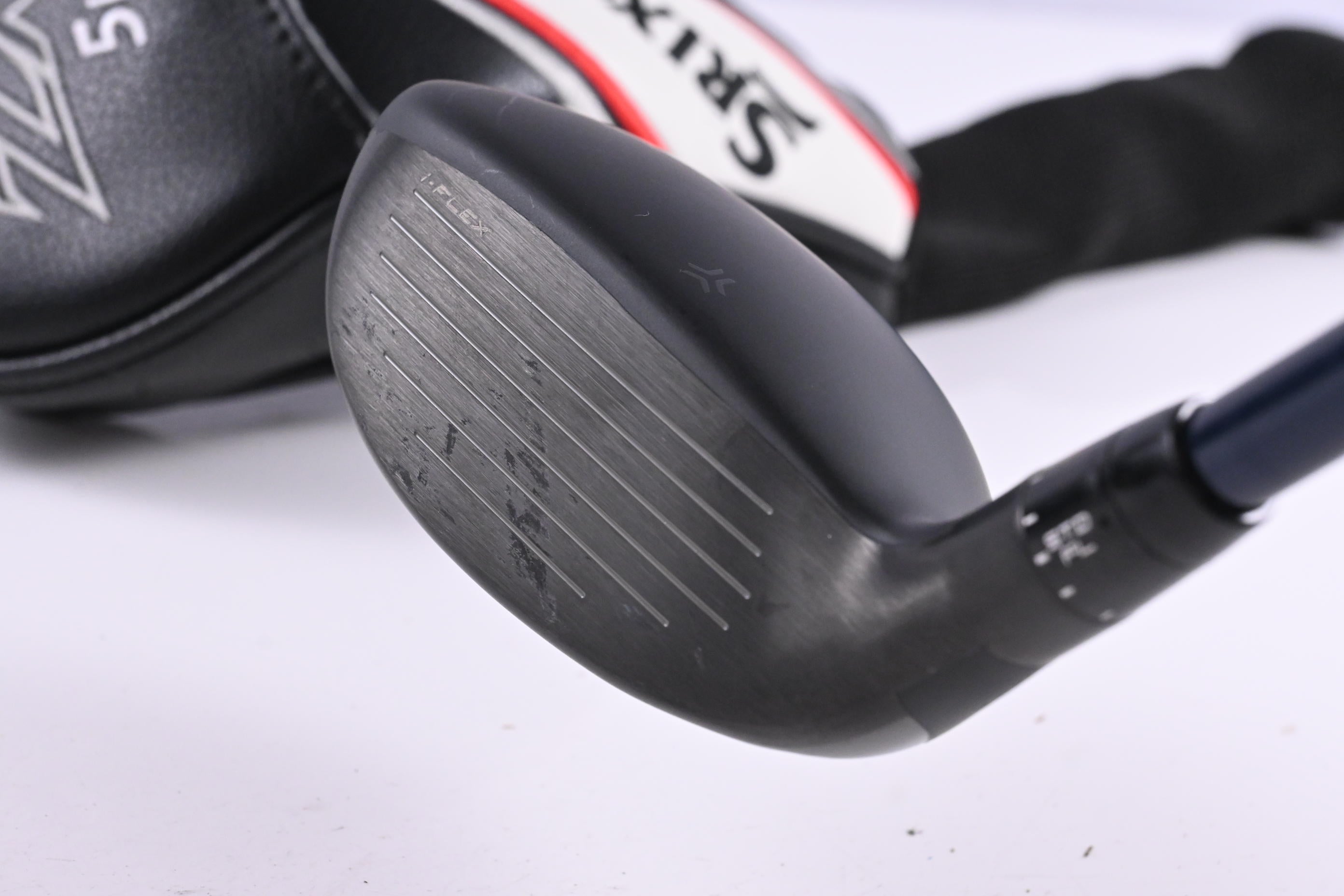 Srixon ZXi #4 Hybrid / 22 Degree / Regular Flex Fujikura Ventus TR Blue 7 Shaft
