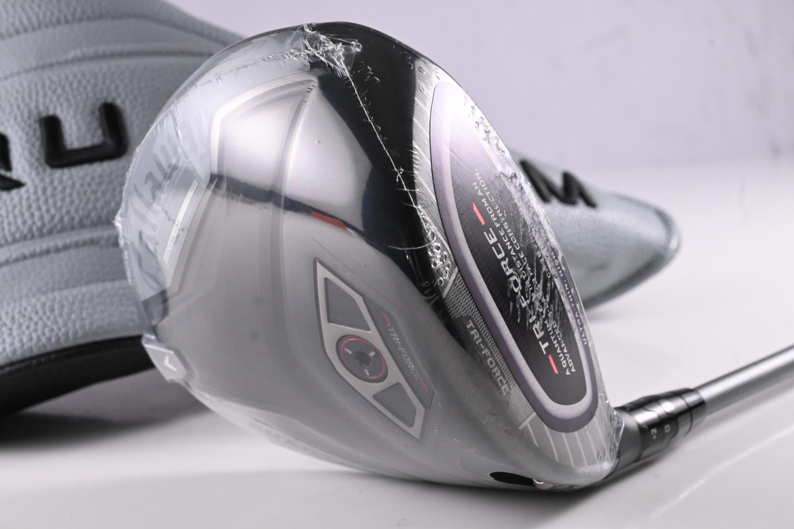Callaway Quantum Max Driver / 10.5 Degree / Stiff Flex Denali Frost Silver 50