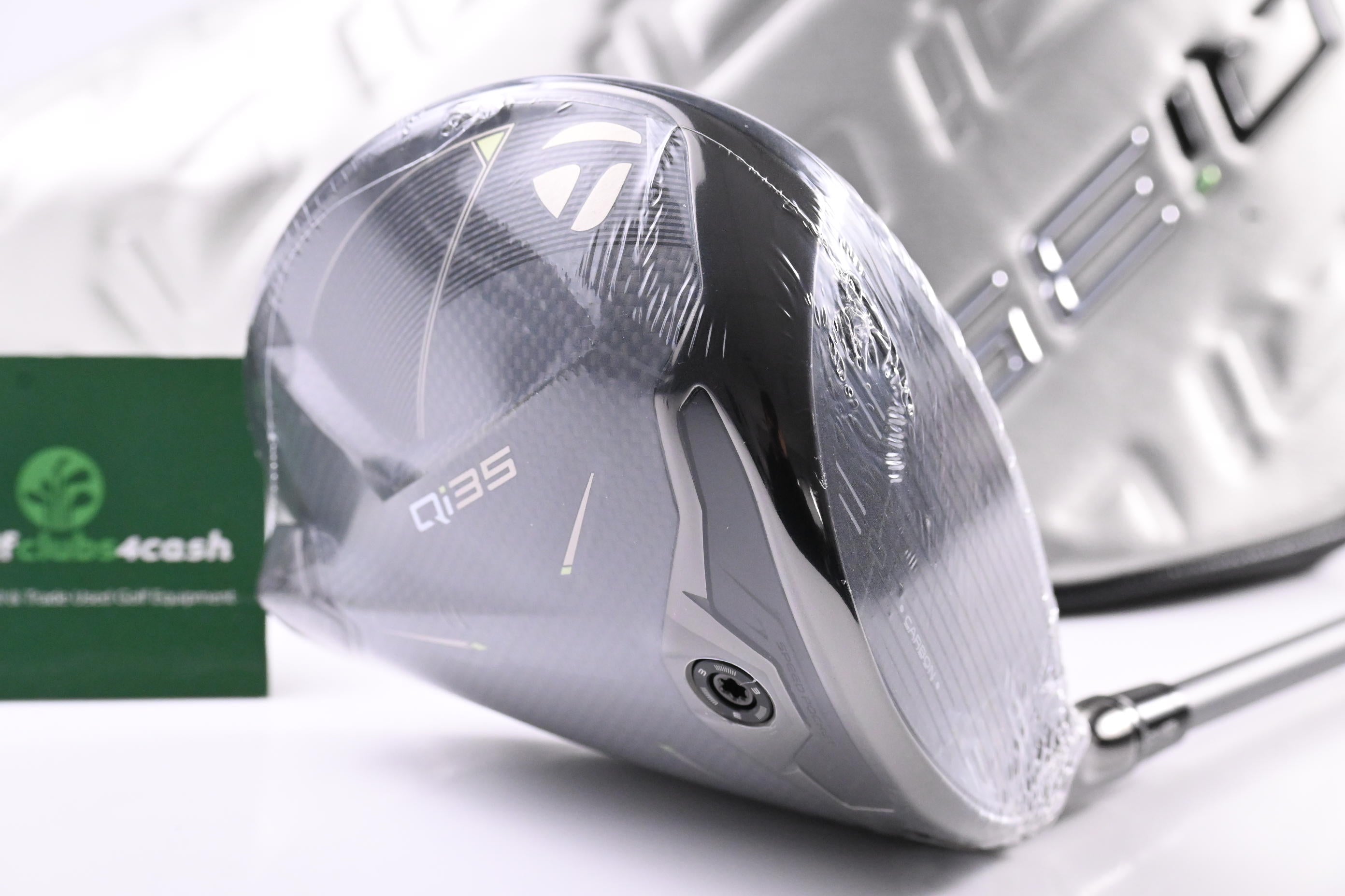 Taylormade Qi35 Driver / 10.5 Degree / Regular Flex Fujikura Air Speeder 50