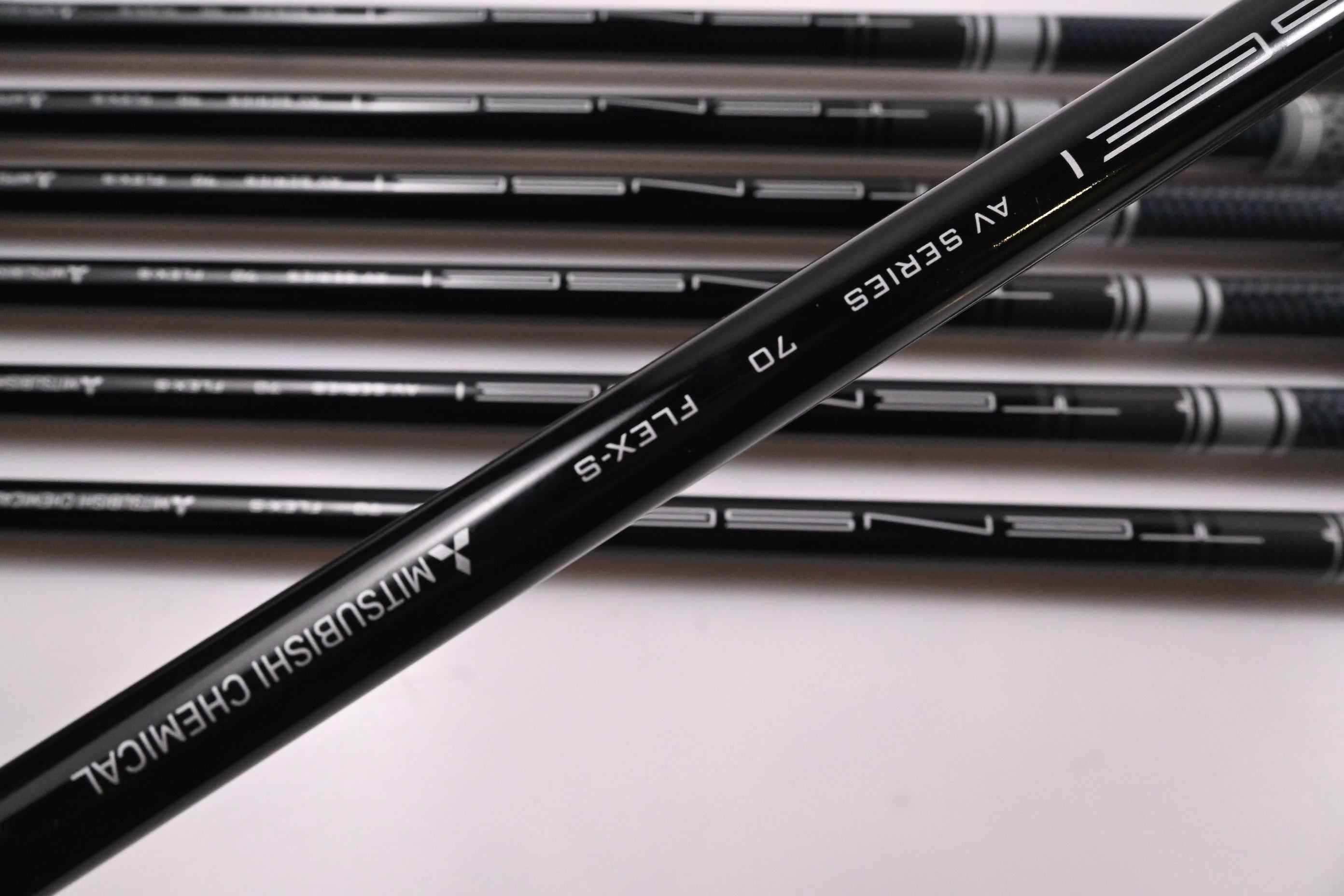 Wilson Dynapwr 2023 Forged Irons / 5-PW+GW / Stiff Flex Tensei AV Silver 70