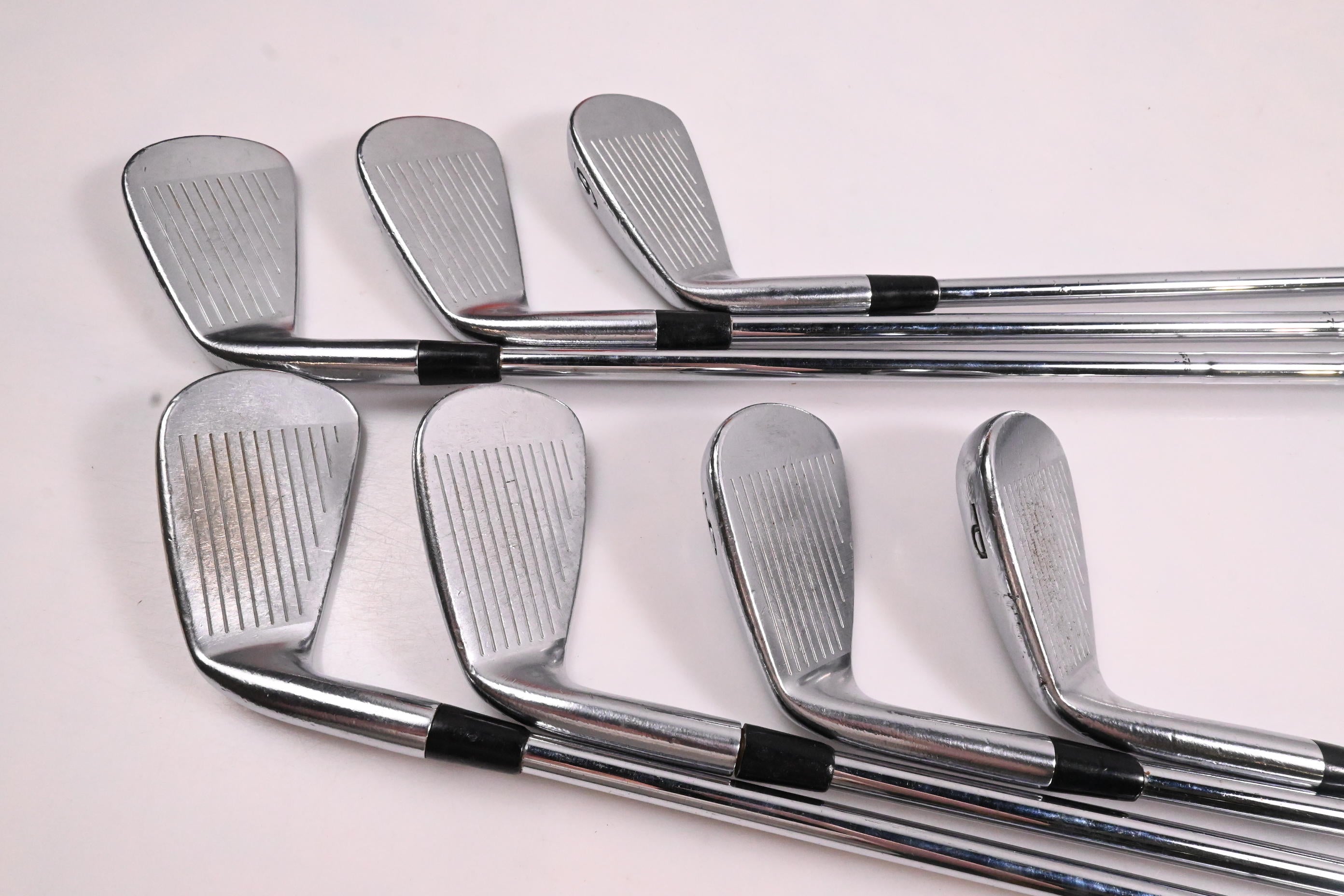 Titleist 714 CB Irons / 4-PW / Stiff Flex Dynamic Gold S300 Shafts