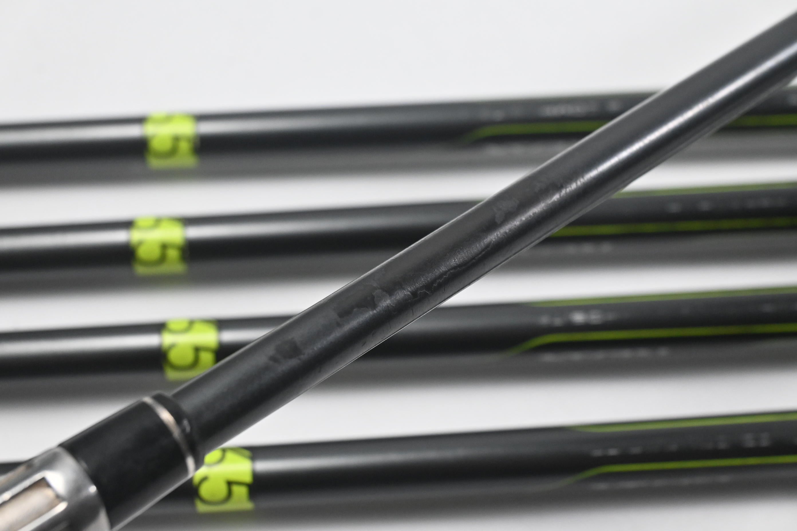 Taylormade M2 2017 Irons / 7-PW+SW / Regular Flex Taylormade M2 65 Shafts