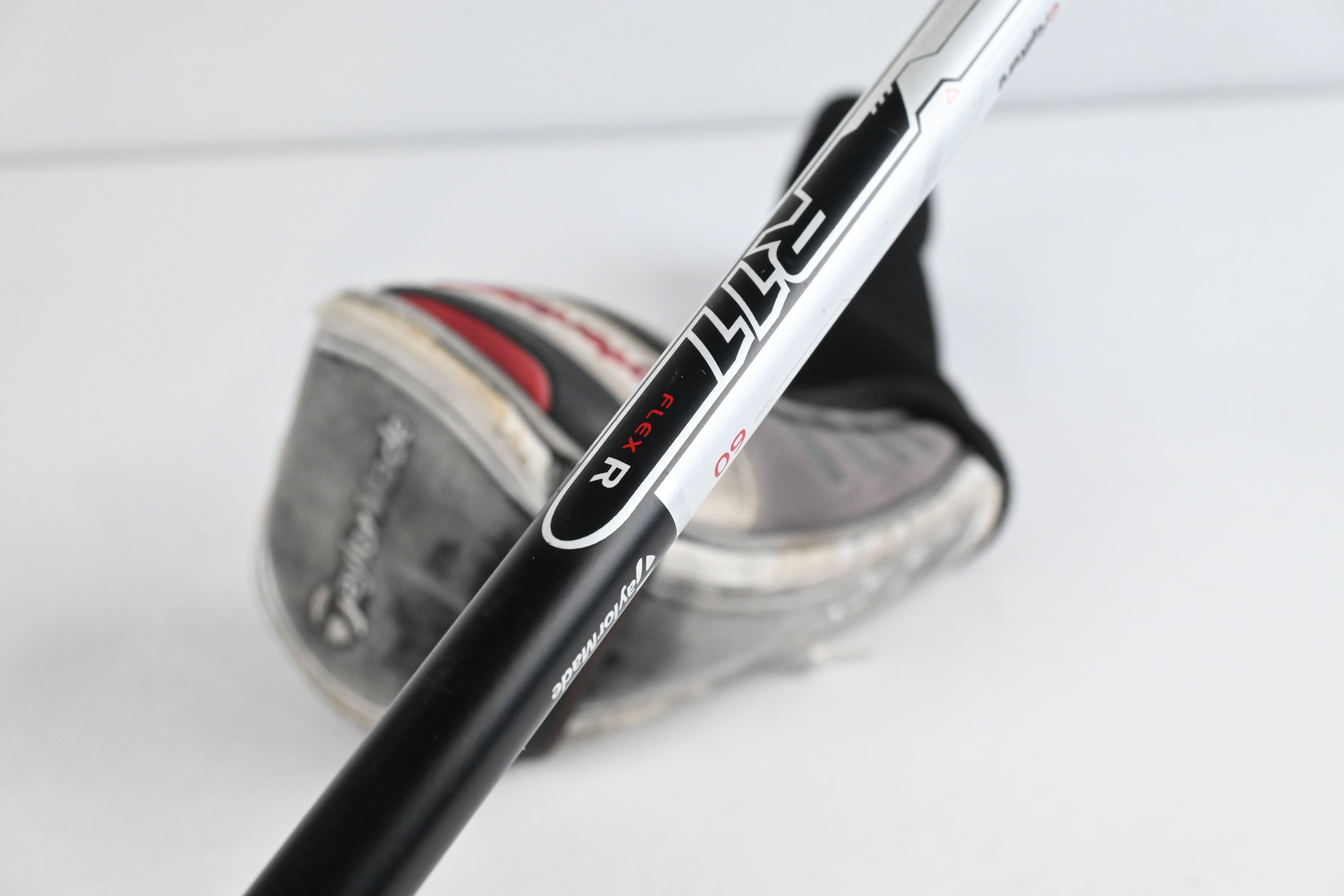 Taylormade R11 Ti #3 Wood / 15.5 Degree / Regular Flex Fujikura Blur 60 Shaft