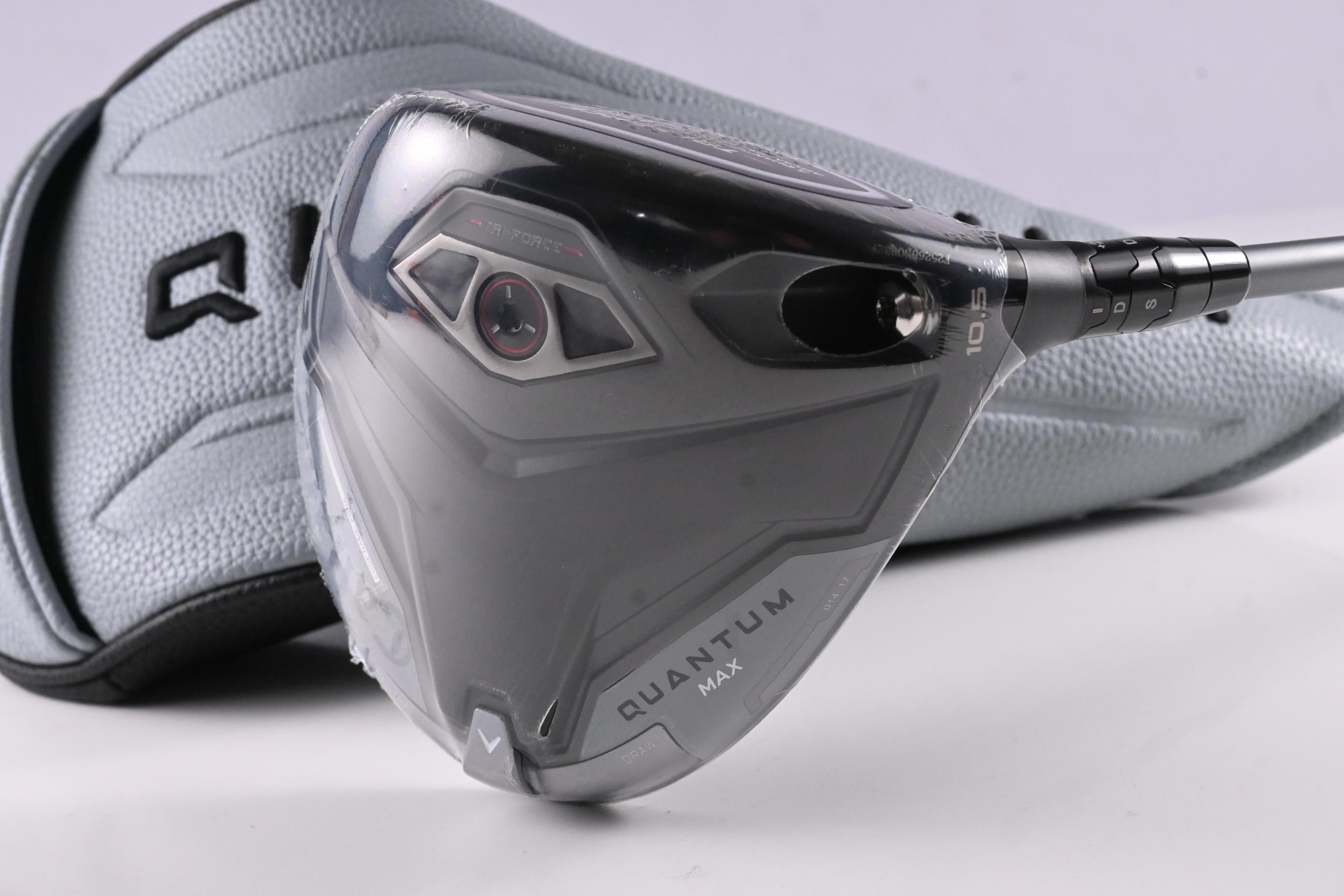 Callaway Quantum Max Driver / 10.5 Degree / Stiff Flex Denali Frost Silver 50