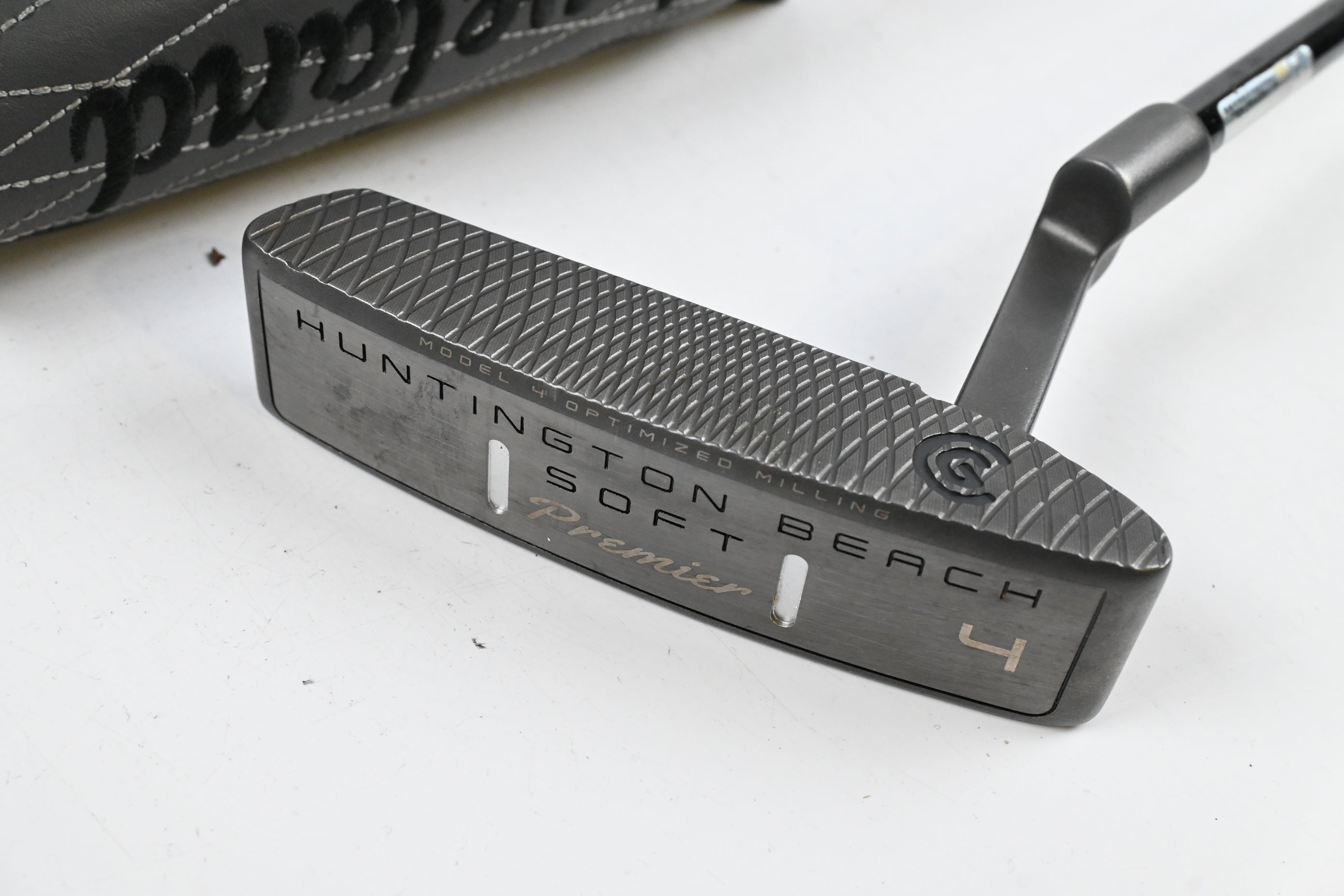 Cleveland Huntington Beach Soft Premier 4 Putter / 33 Inch