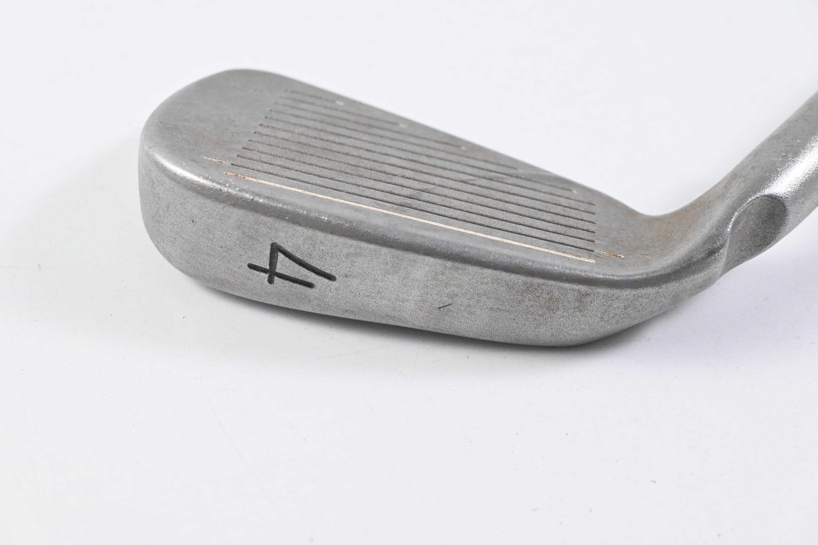 Ping i3 #4 Iron / 24 Degree / Black Dot / Regular Flex Ping JZ Cushin Shaft