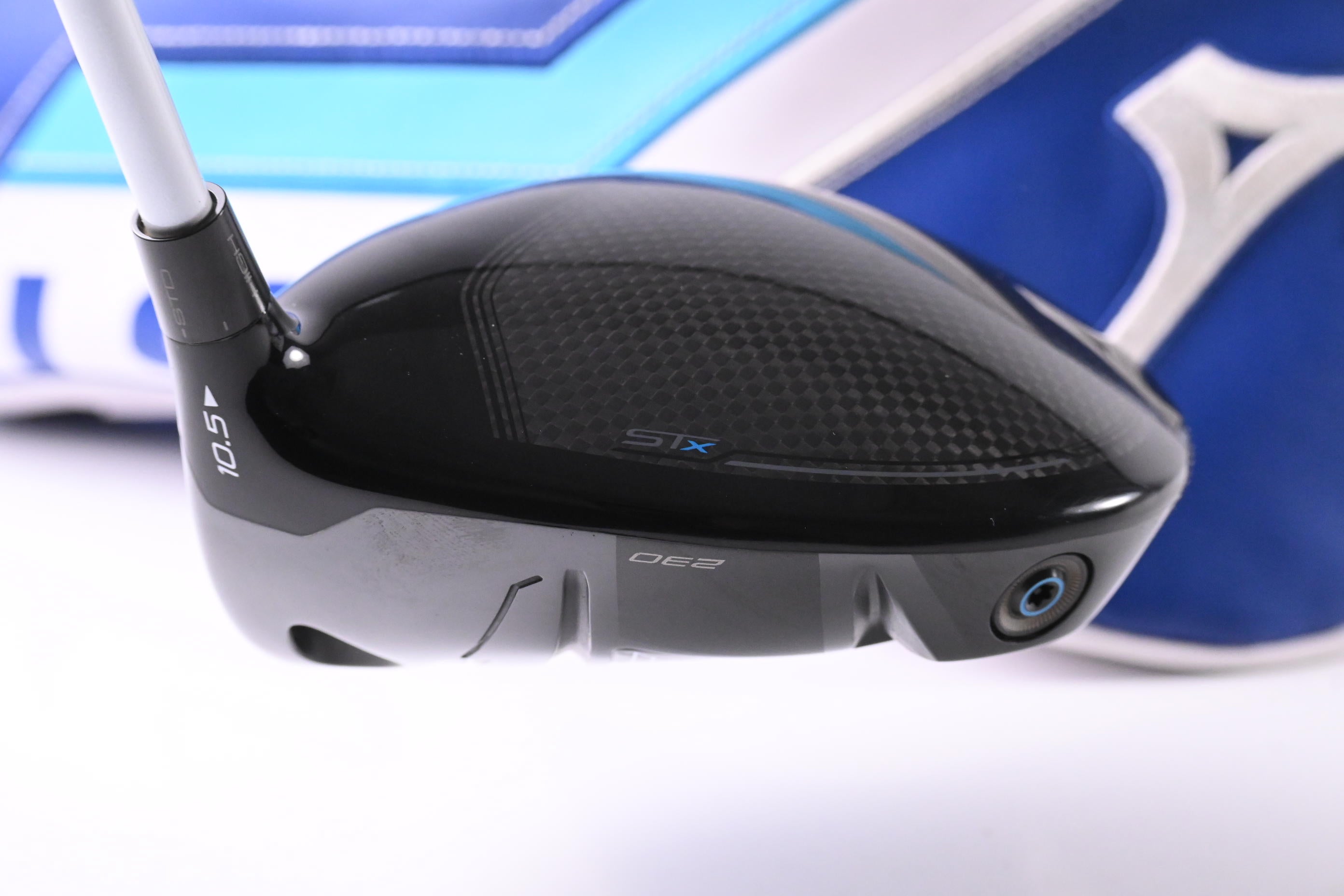 Mizuno ST-X 230 Driver / 10.5 Degree / Regular Flex Aldila Ascent Red 50 Shaft