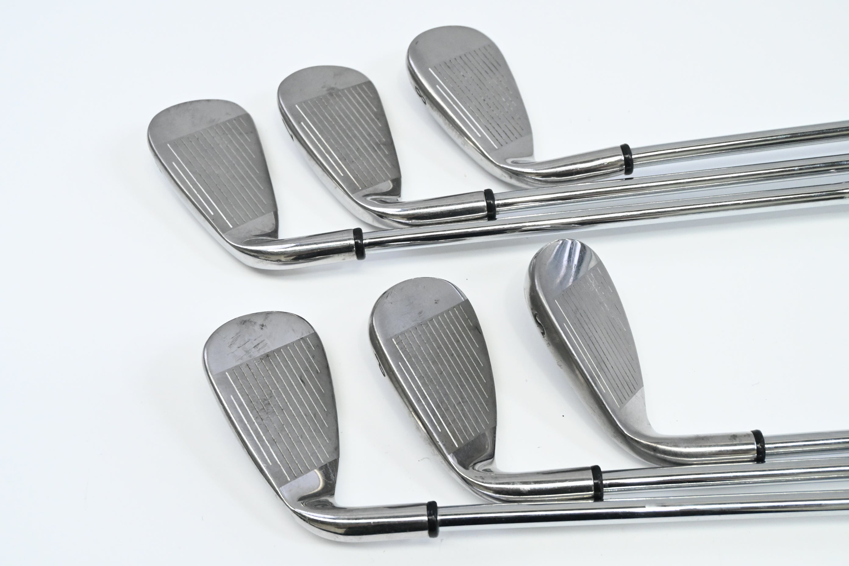 Strata Ultralite Irons / 6-PW+SW / Regular Flex Strata Ultralite Shafts