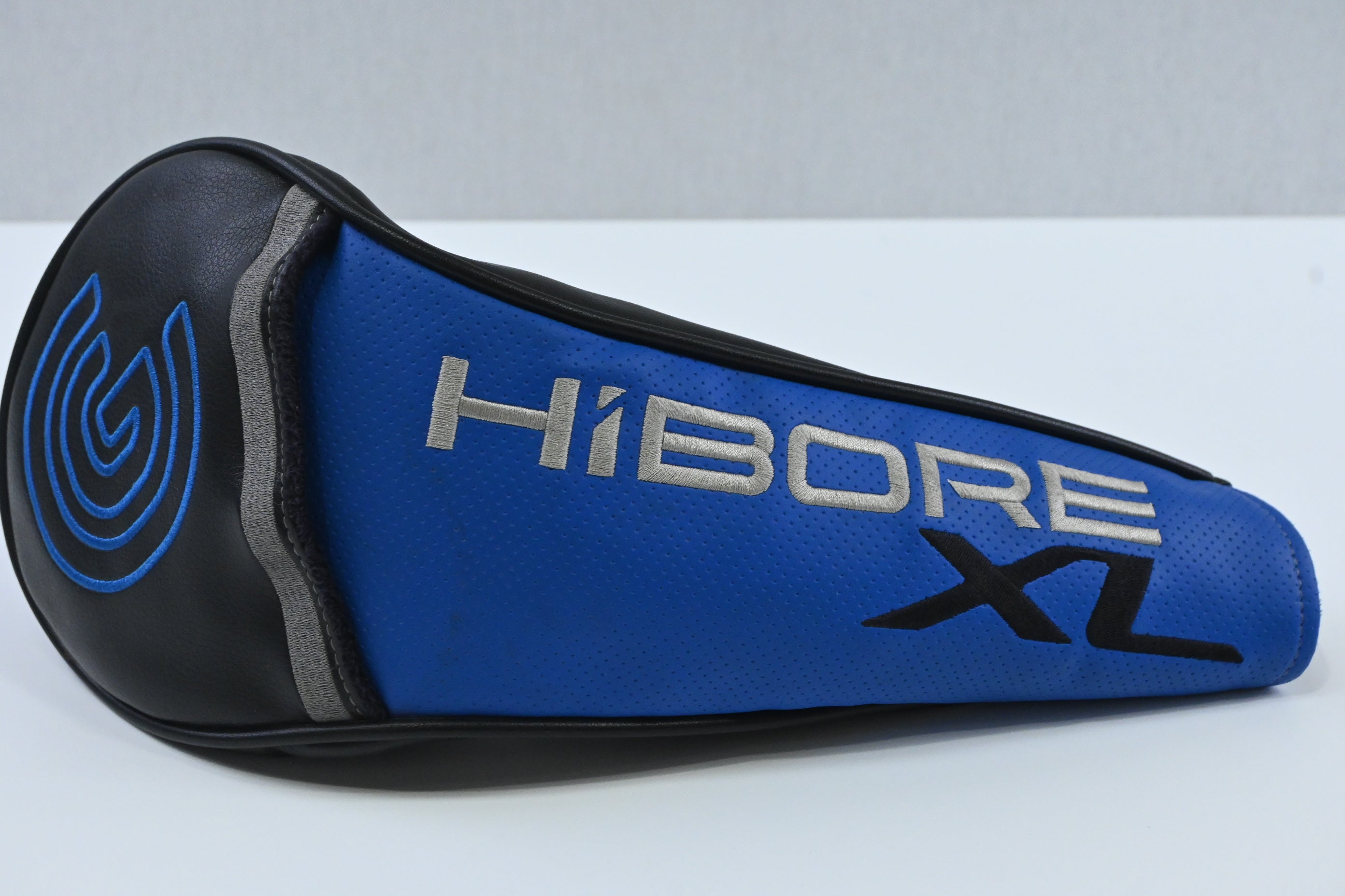 Cleveland HiBore XL Lite Driver / 10.5 Degree / Regular Flex Ascent PL 40 Shaft