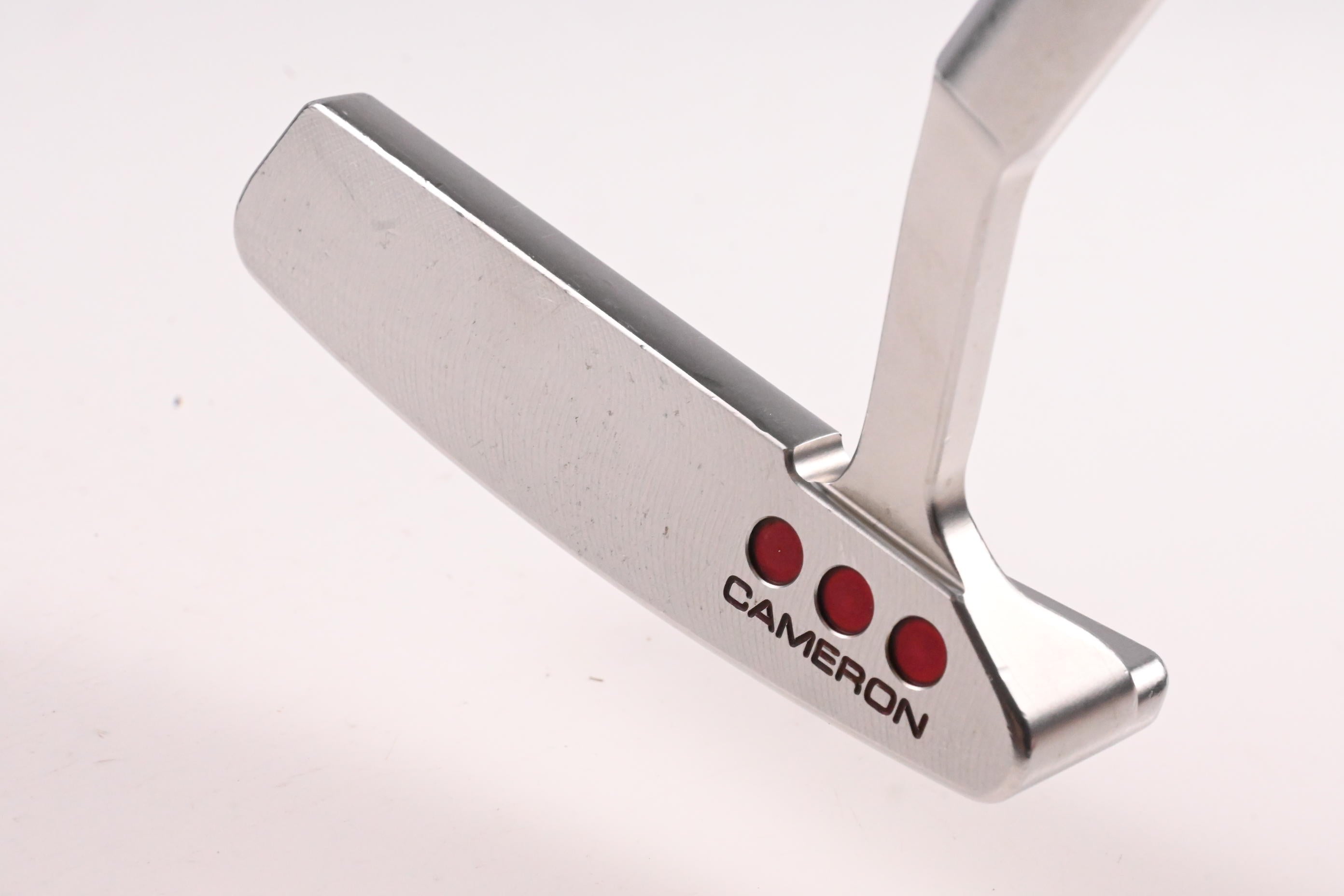 Scotty Cameron Studio Select Newport 2 Putter / 33 Inch