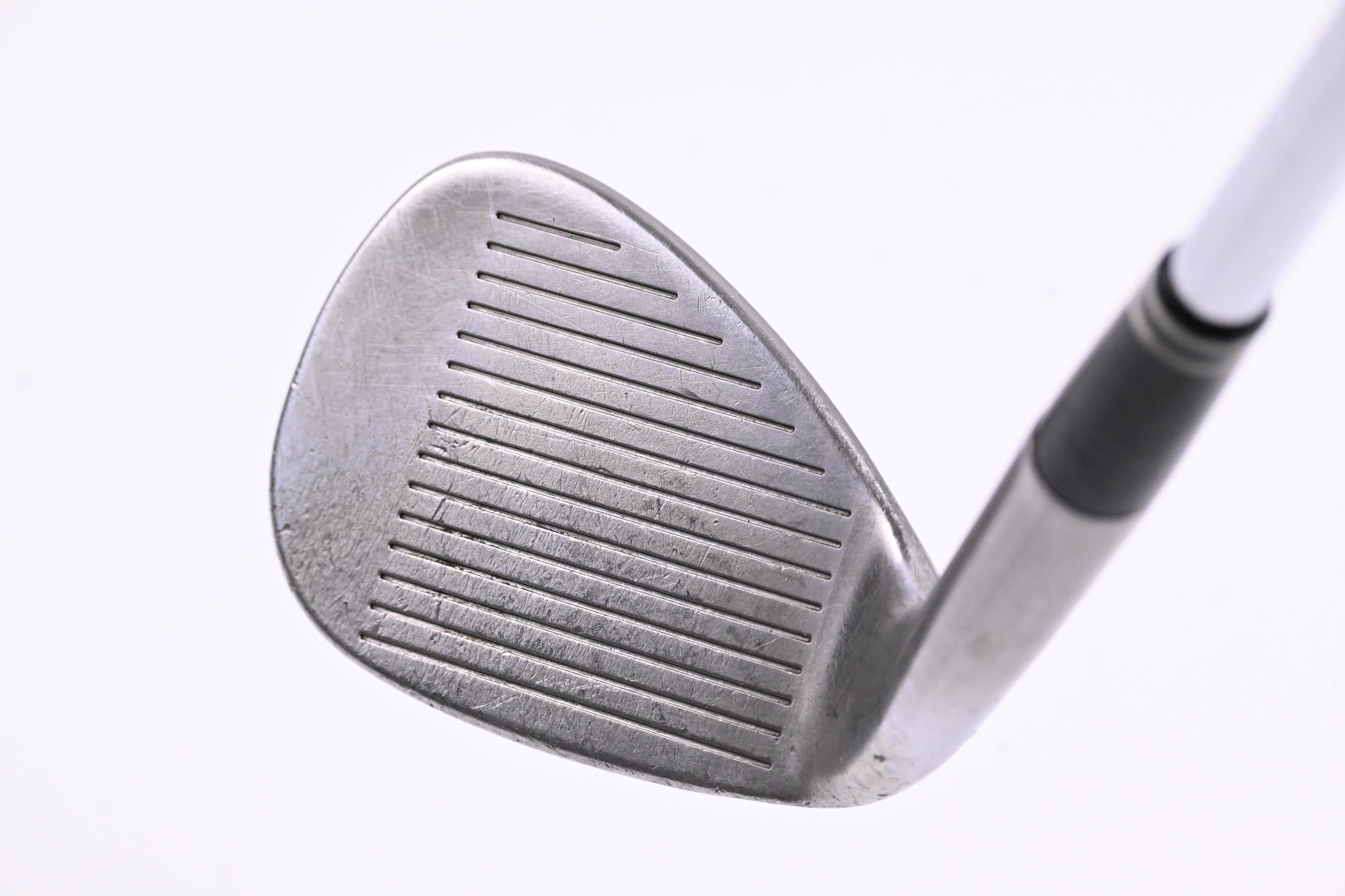 Cleveland CG14 Sand Wedge / 56 Degree / Wedge Flex Dynamic Gold Shaft
