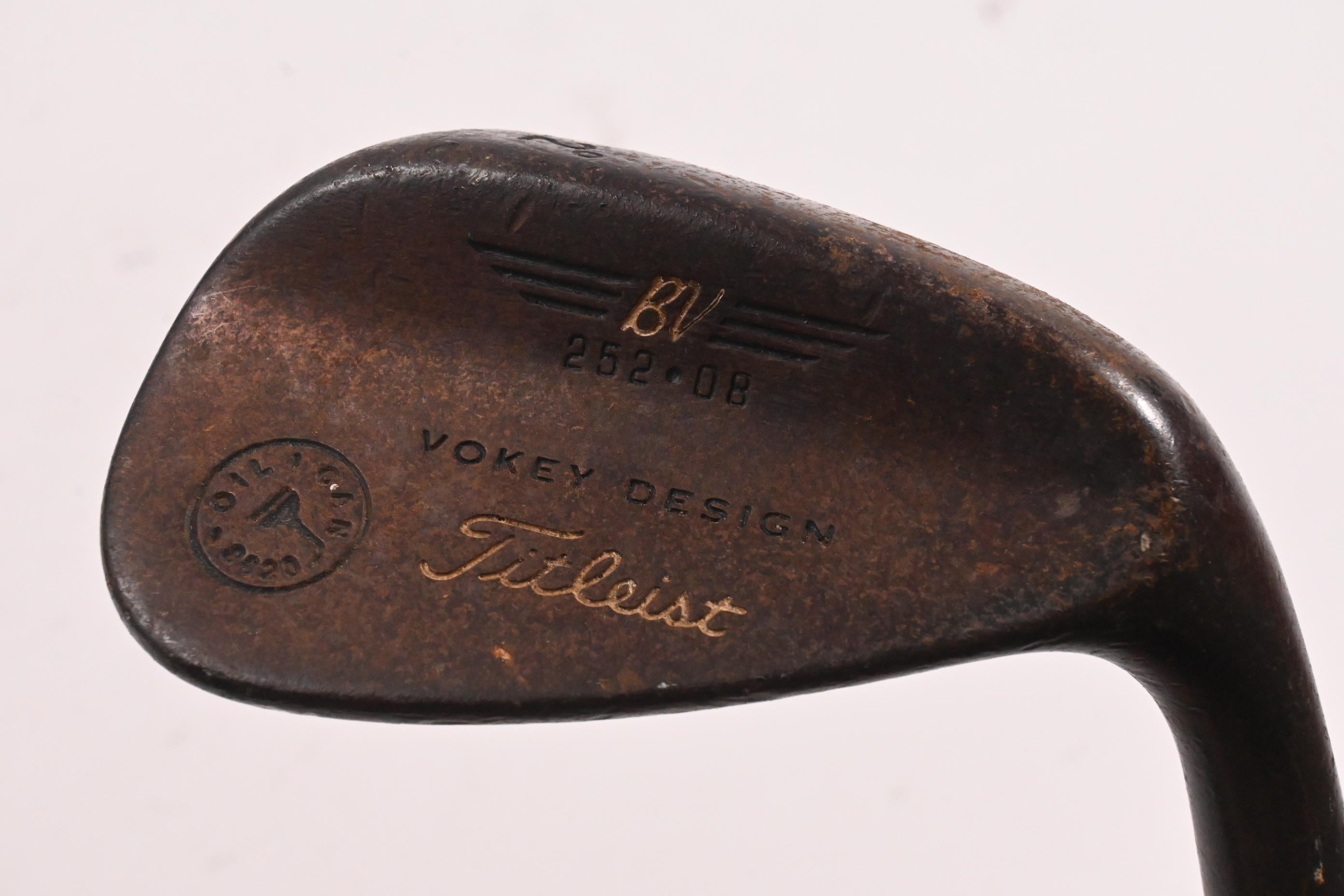 Titleist Vokey Oil Can Gap Wedge / 52 Degree / Wedge Flex Dynamic Gold Shaft