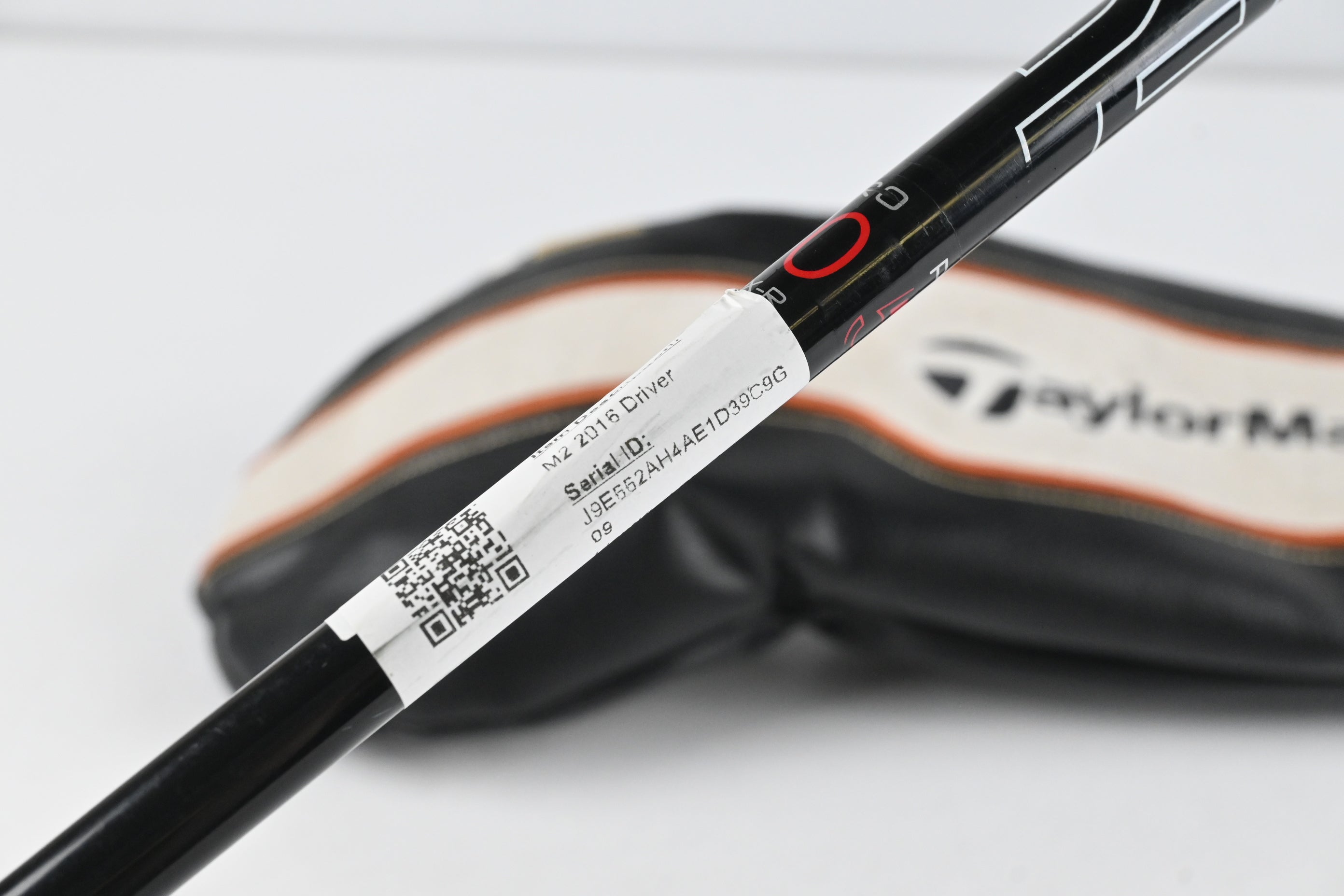 Taylormade M2 2016 Driver / 10.5 Degree / Regular Flex Fujikura Pro Red 50 Shaft