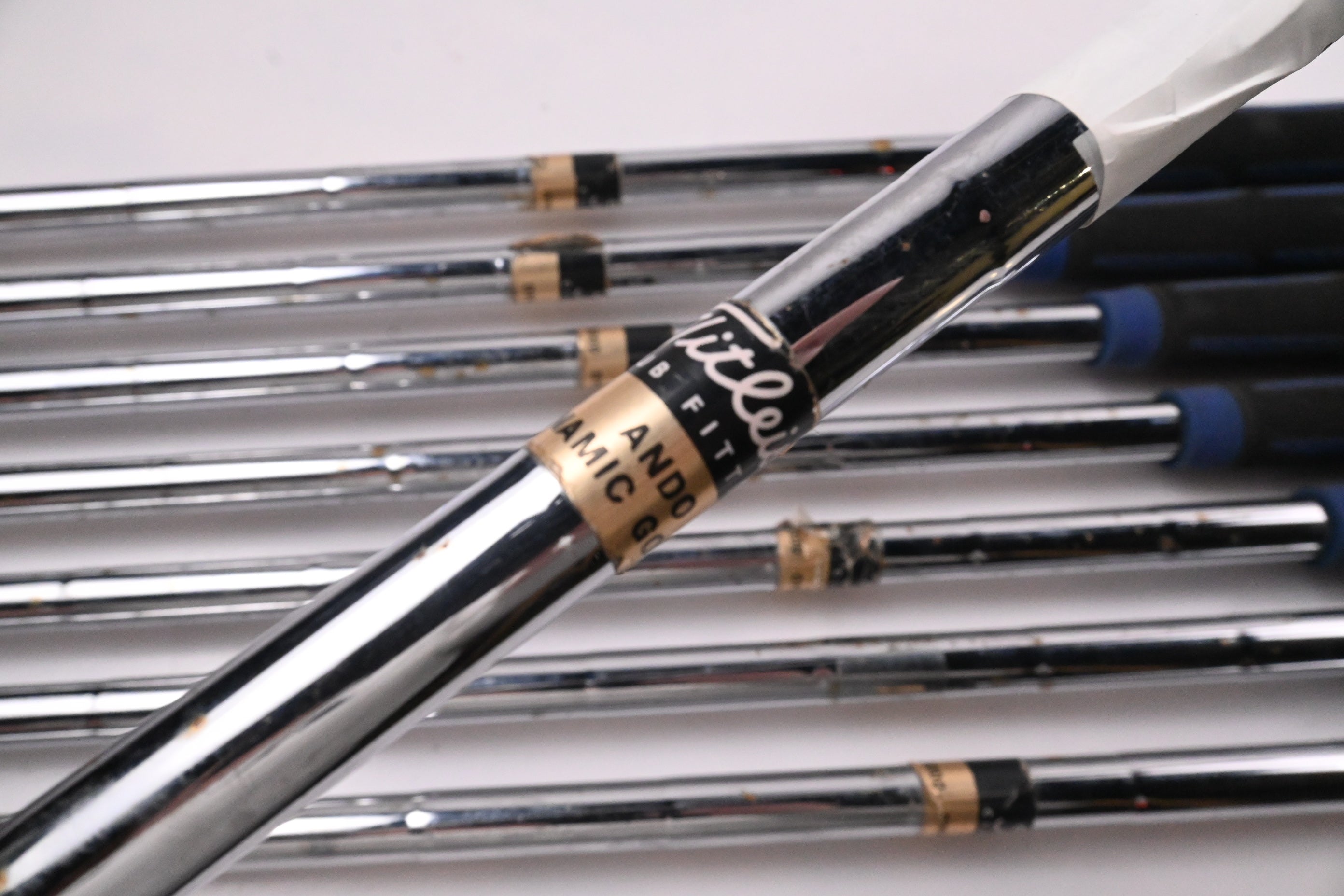 Titleist 735.CM Irons / 3-PW / Stiff Flex Dynamic Gold S300 Shafts