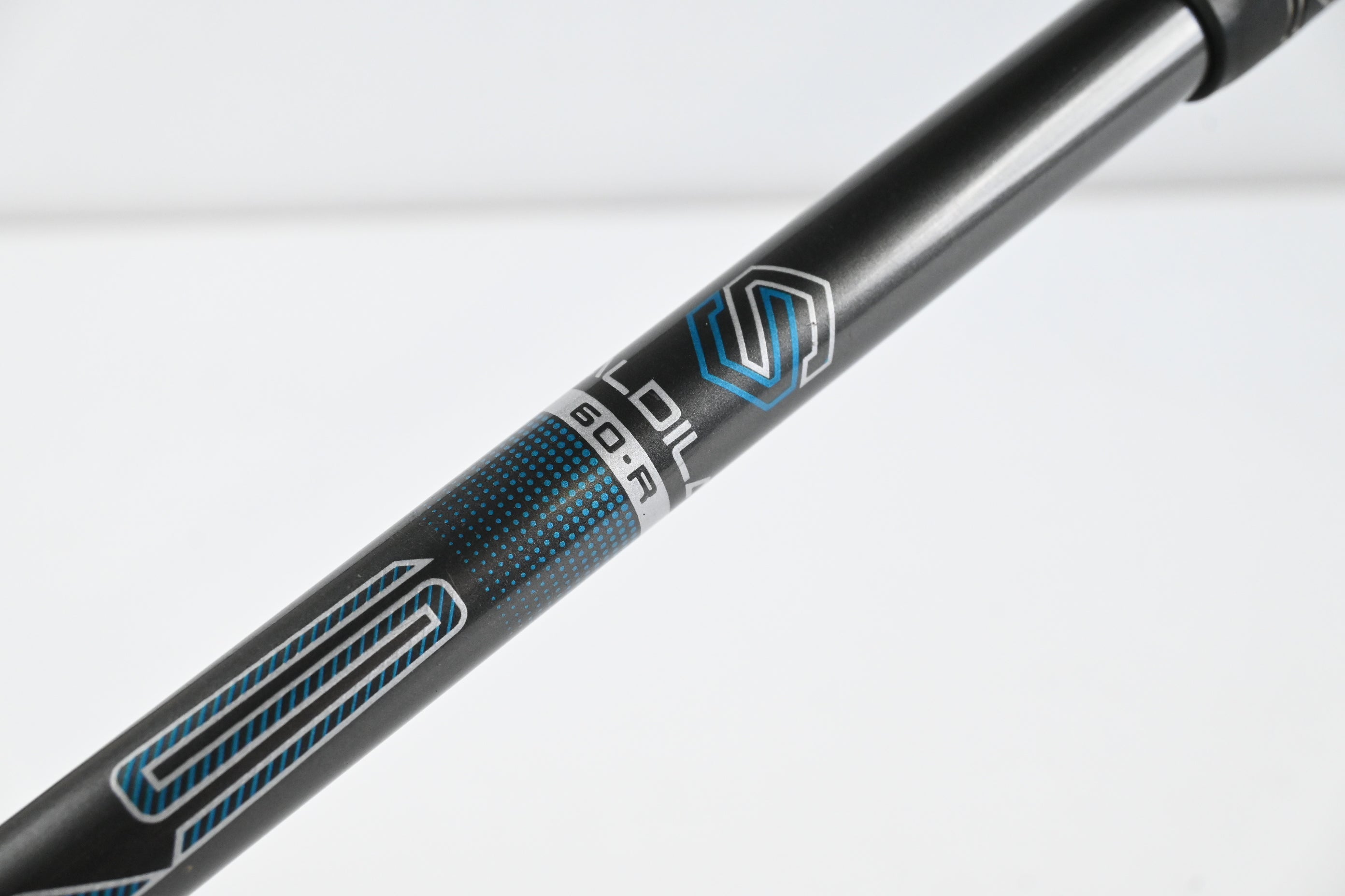 Callaway Rogue Sub Zero Driver / 10.5 Degree / Regular Flex Aldila Synergy 60
