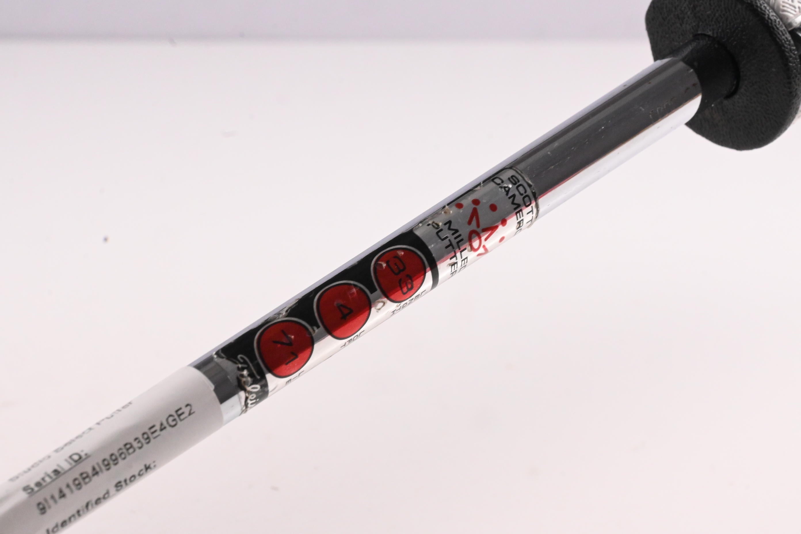 Scotty Cameron Studio Select Newport 2 Putter / 33 Inch