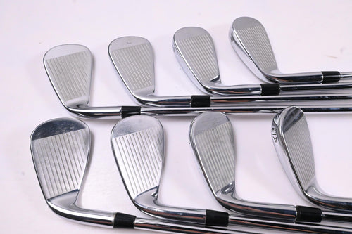 Callaway Rogue ST Pro Irons / 4-PW+GW / Stiff Flex Elevate MPH 95 Shafts
