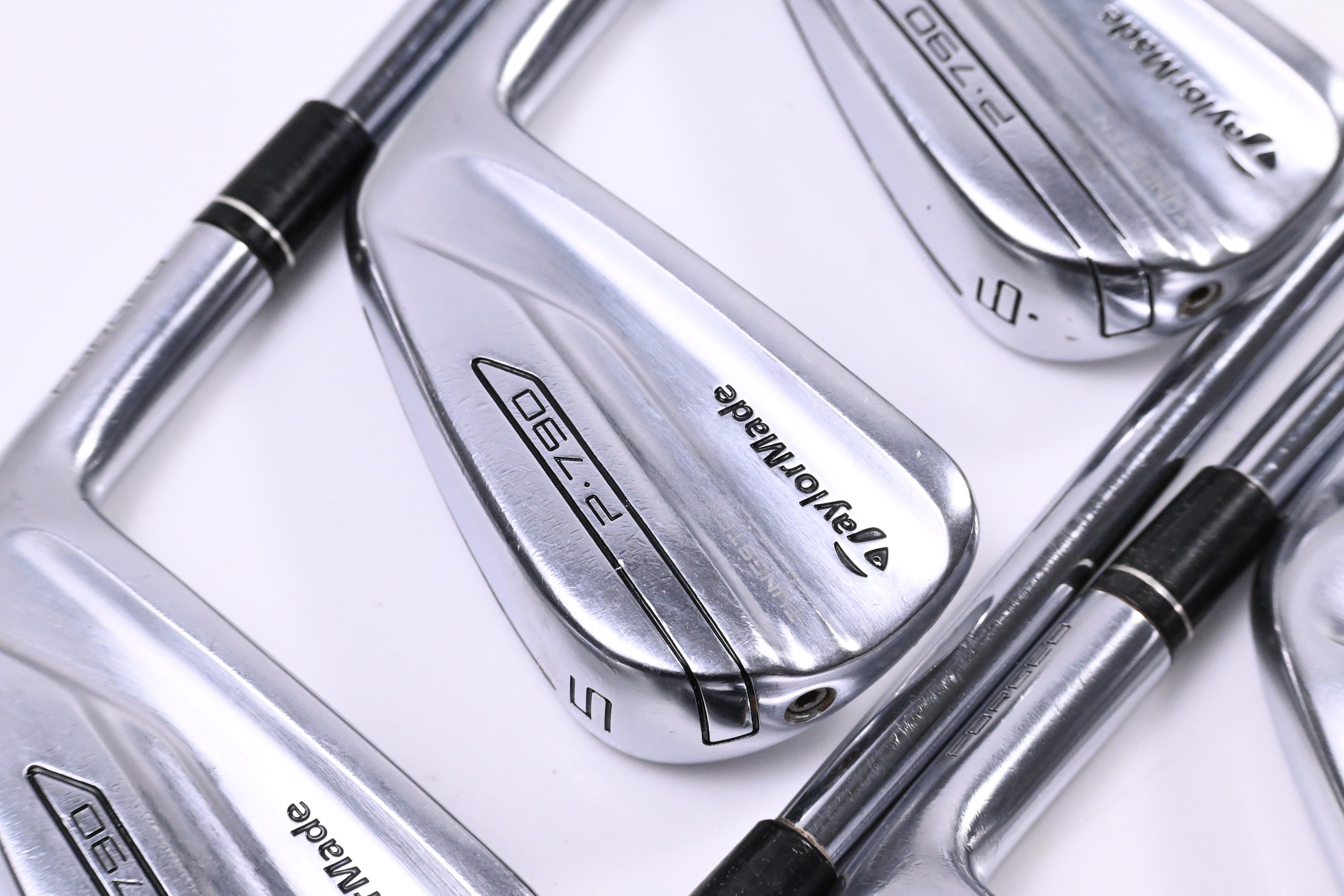 Taylormade P790 2017 Irons / 4-PW / Regular Flex KBS Tour Flt 110 Shafts