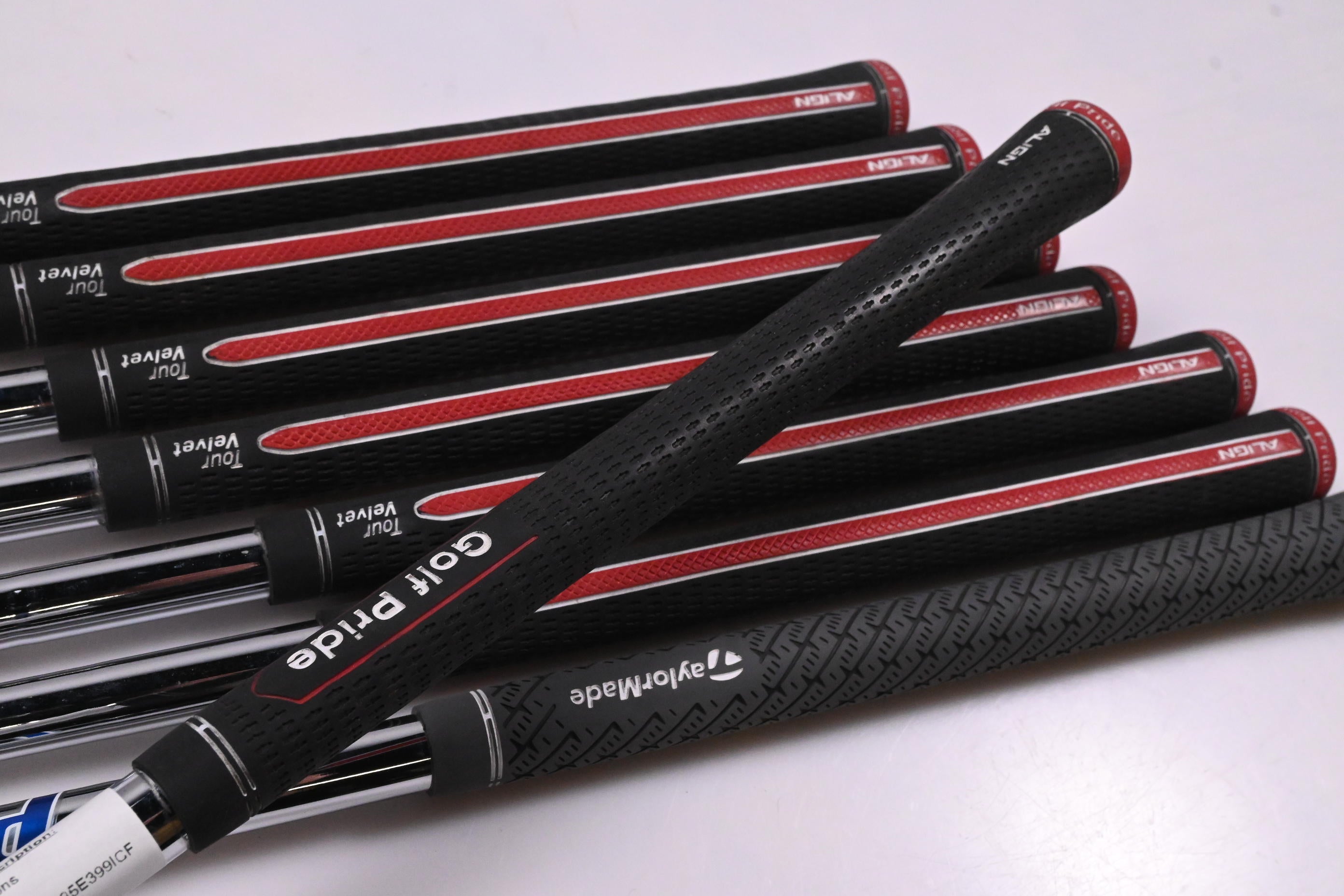 Taylormade P730 Irons / 3-PW / X-Flex Project X LZ 125 Shafts