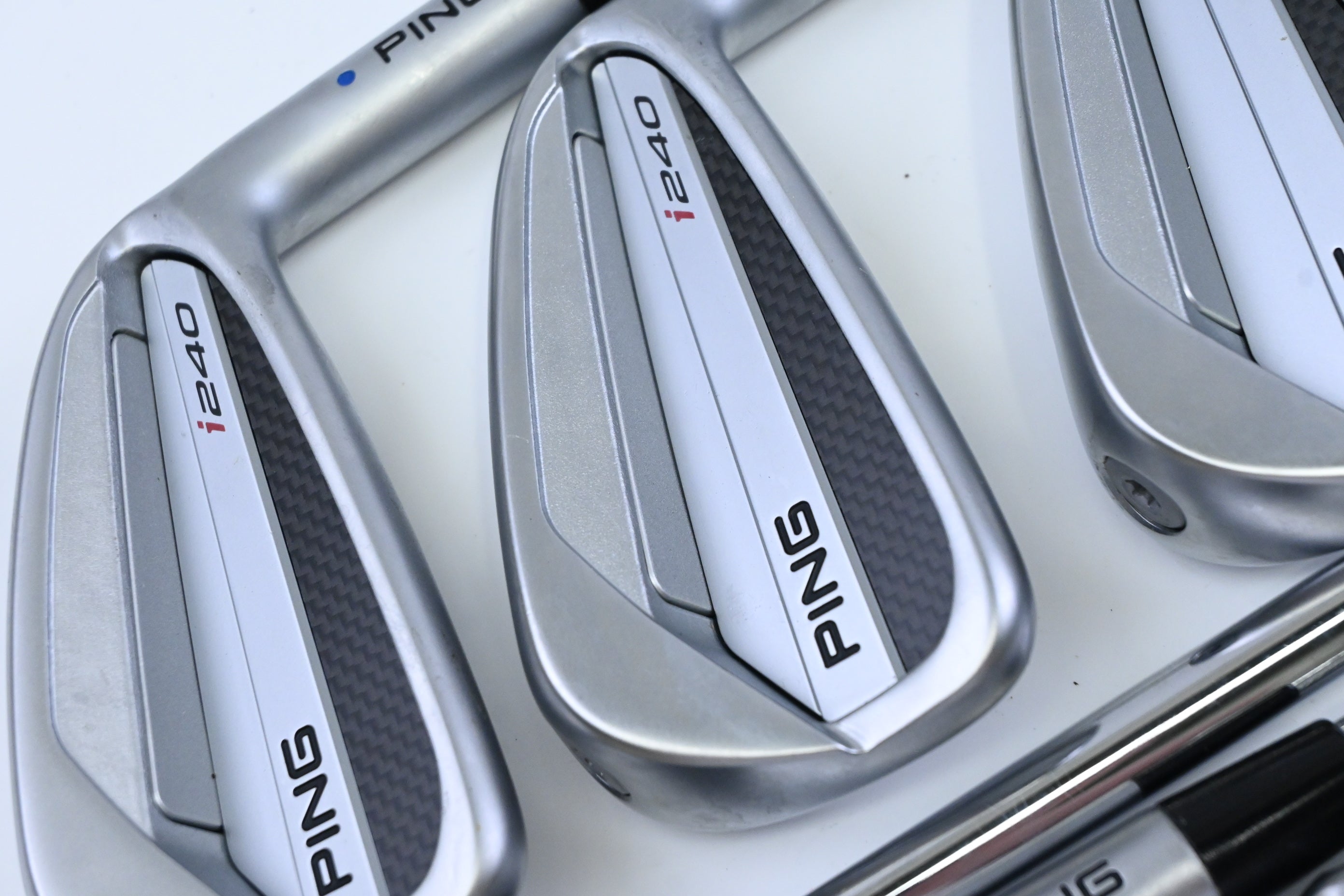Ping I240 Irons / 4-PW / Blue Dot / Stiff Flex Ping AWT 2.0 Shafts