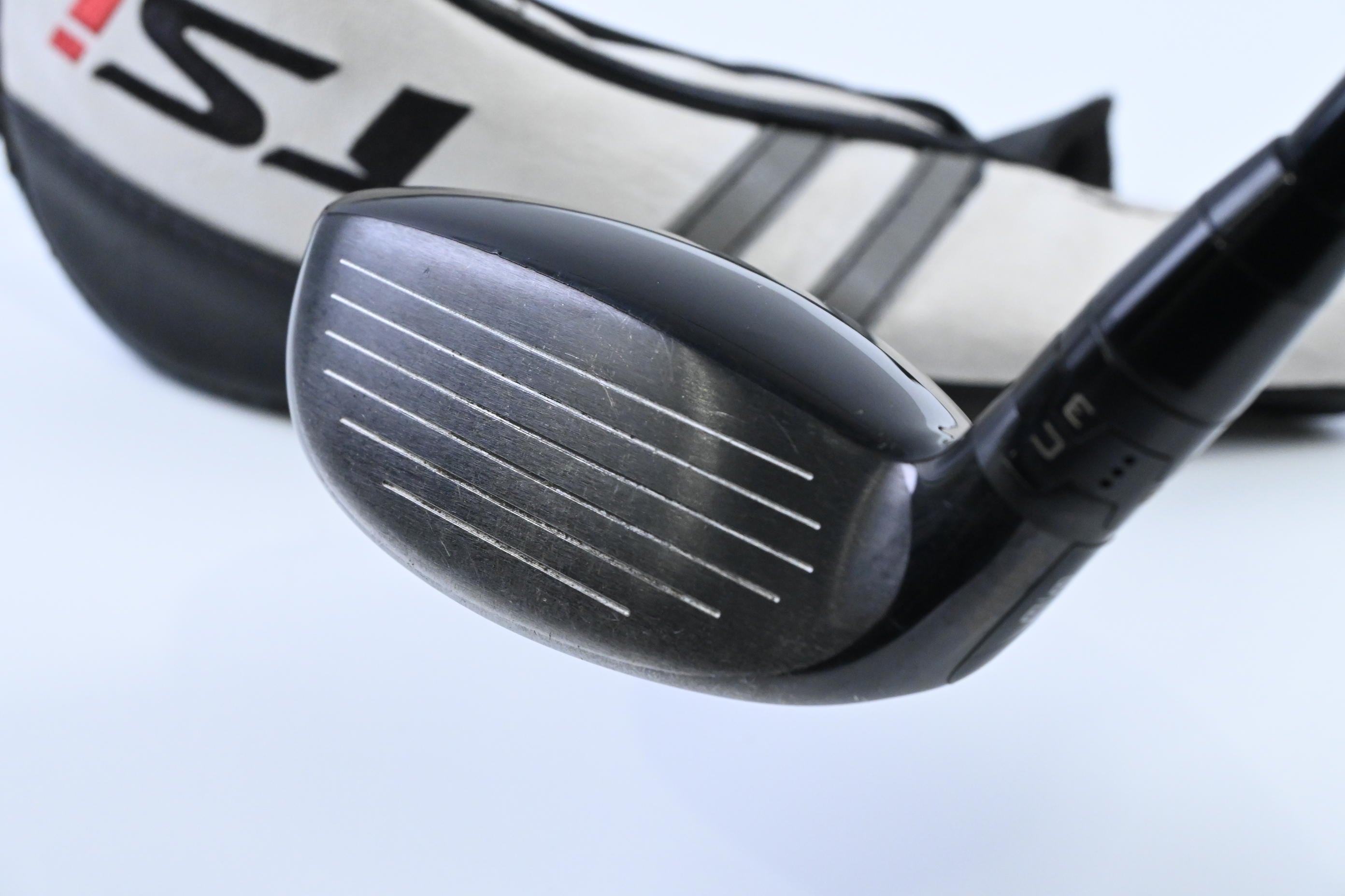 Titleist TSi2 #3 Hybrid / 18 Degree / X-Flex HZRDUS Smoke Black RDX 80 Shaft