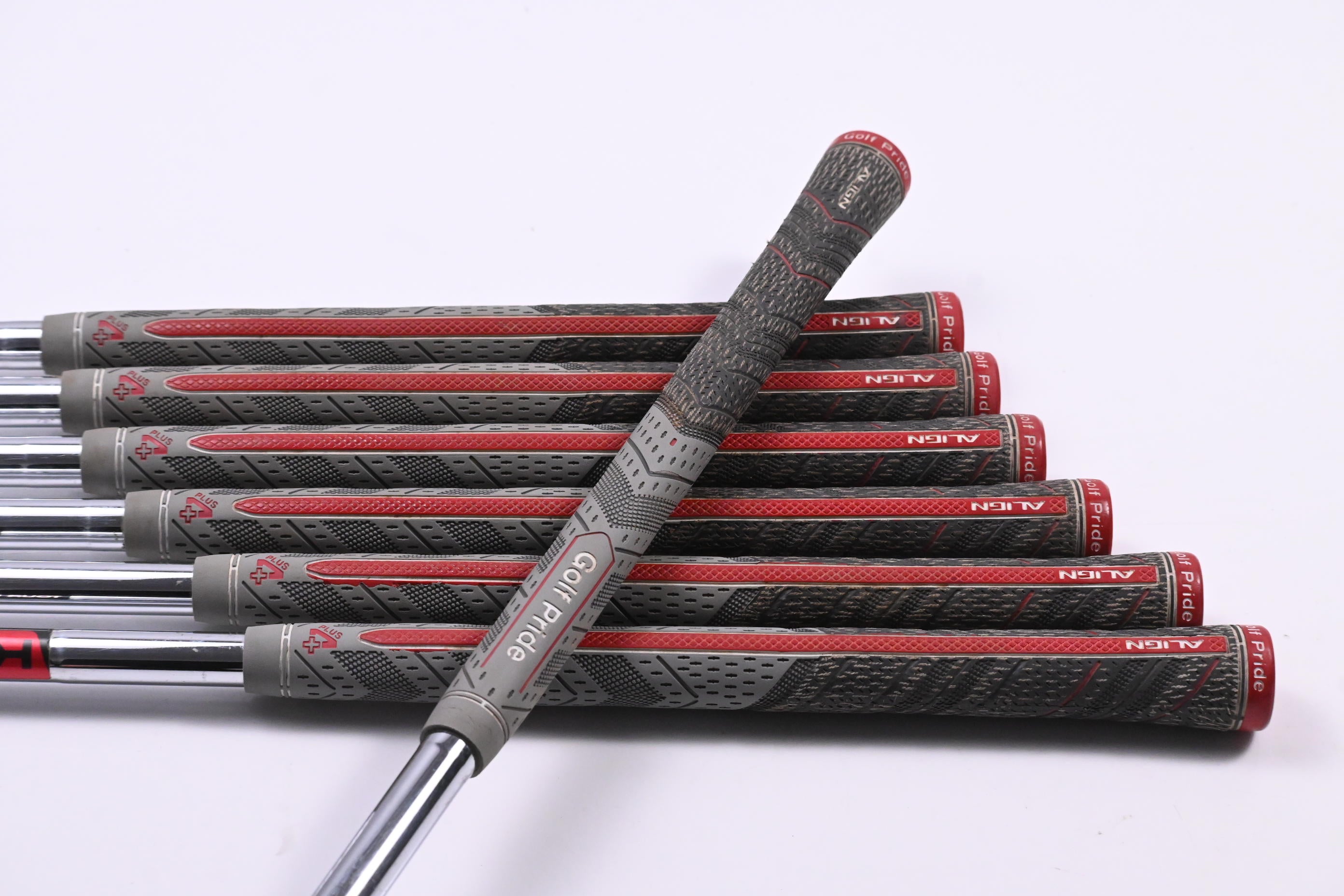 Taylormade P790 2017 Irons / 4-PW / Regular Flex KBS Tour Flt 110 Shafts