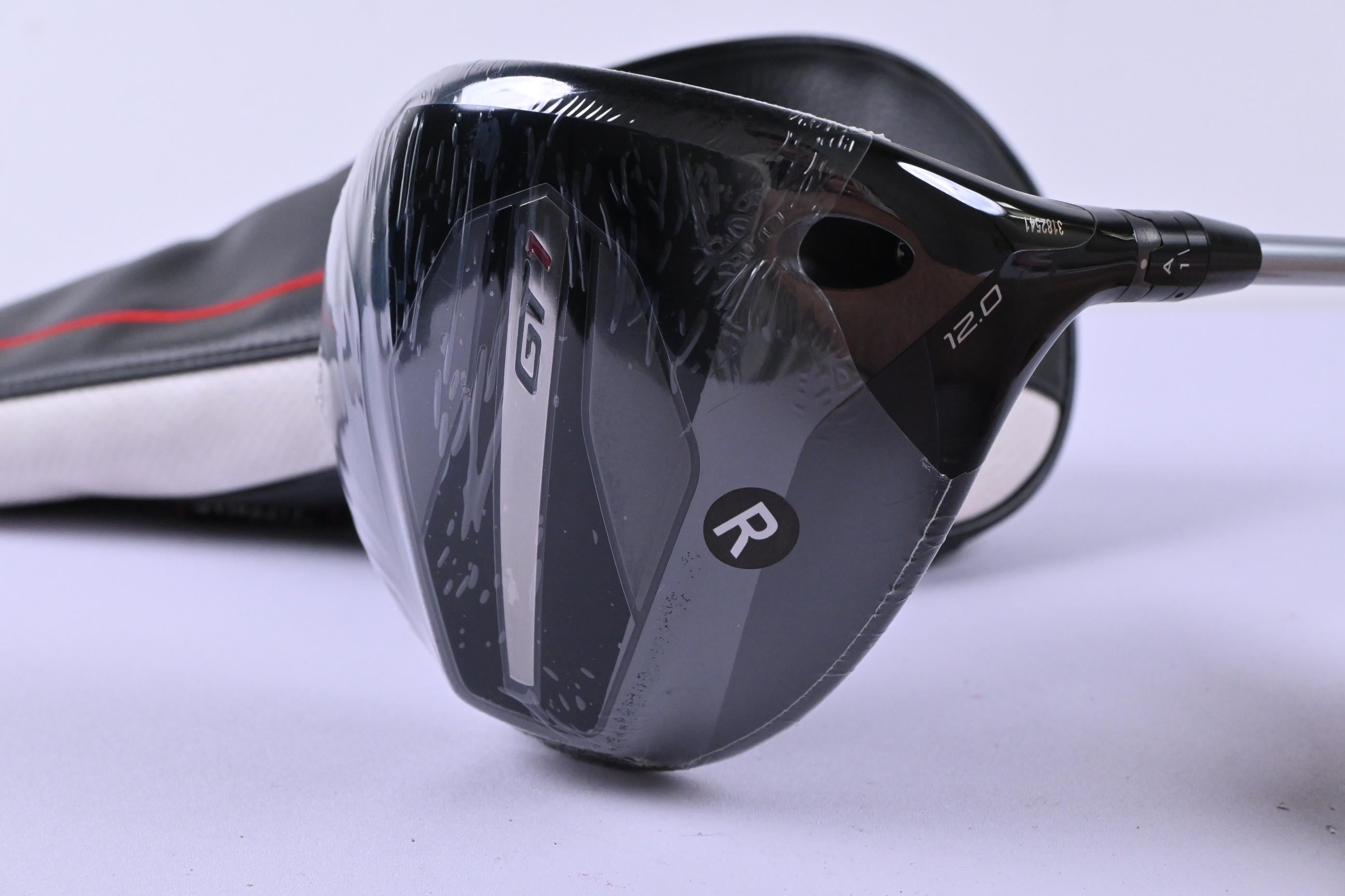 Titleist GT1 Driver / 12 Degree / Regular Flex Fujikura Air Speeder 40 Shaft