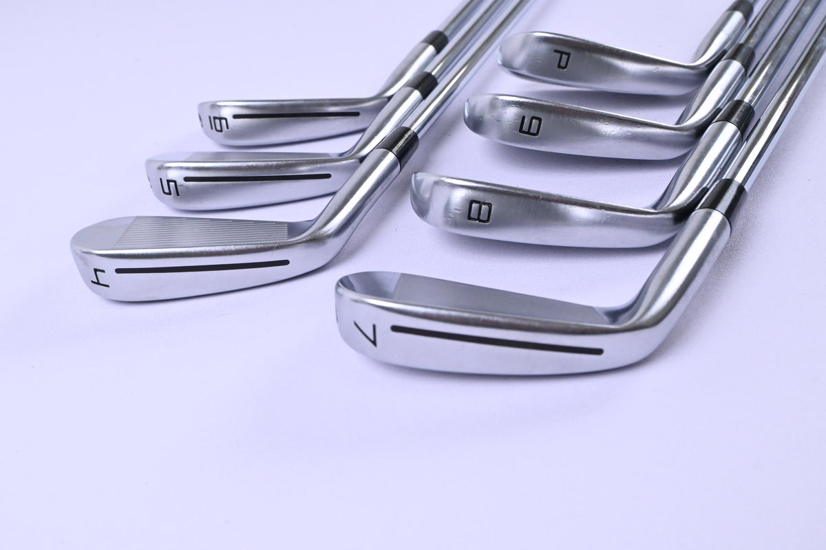 Taylormade P770/P7CB Combo Irons / 4-PW / Stiff Flex Project X LZ 120 Shafts