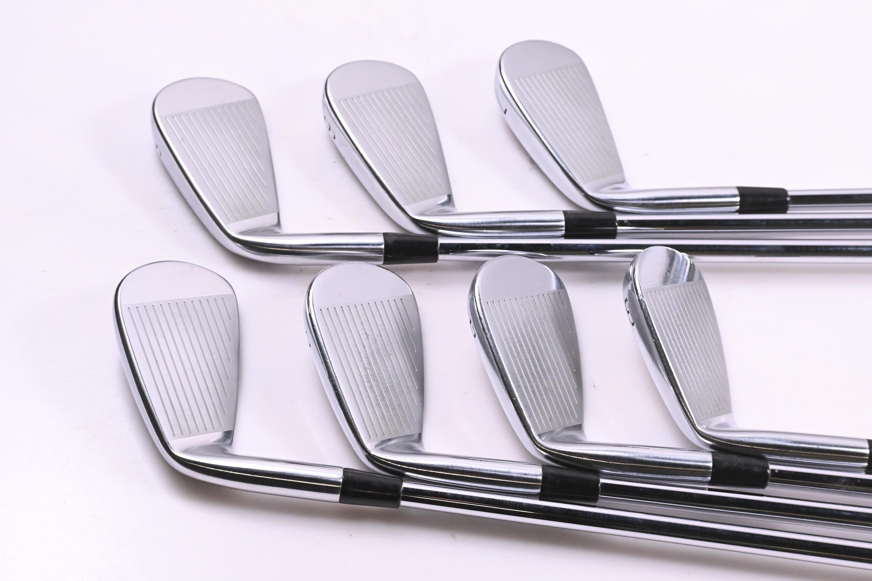Mizuno Pro 225 Irons / 5-PW+GW / X-Flex Project X LZ 125 Shafts
