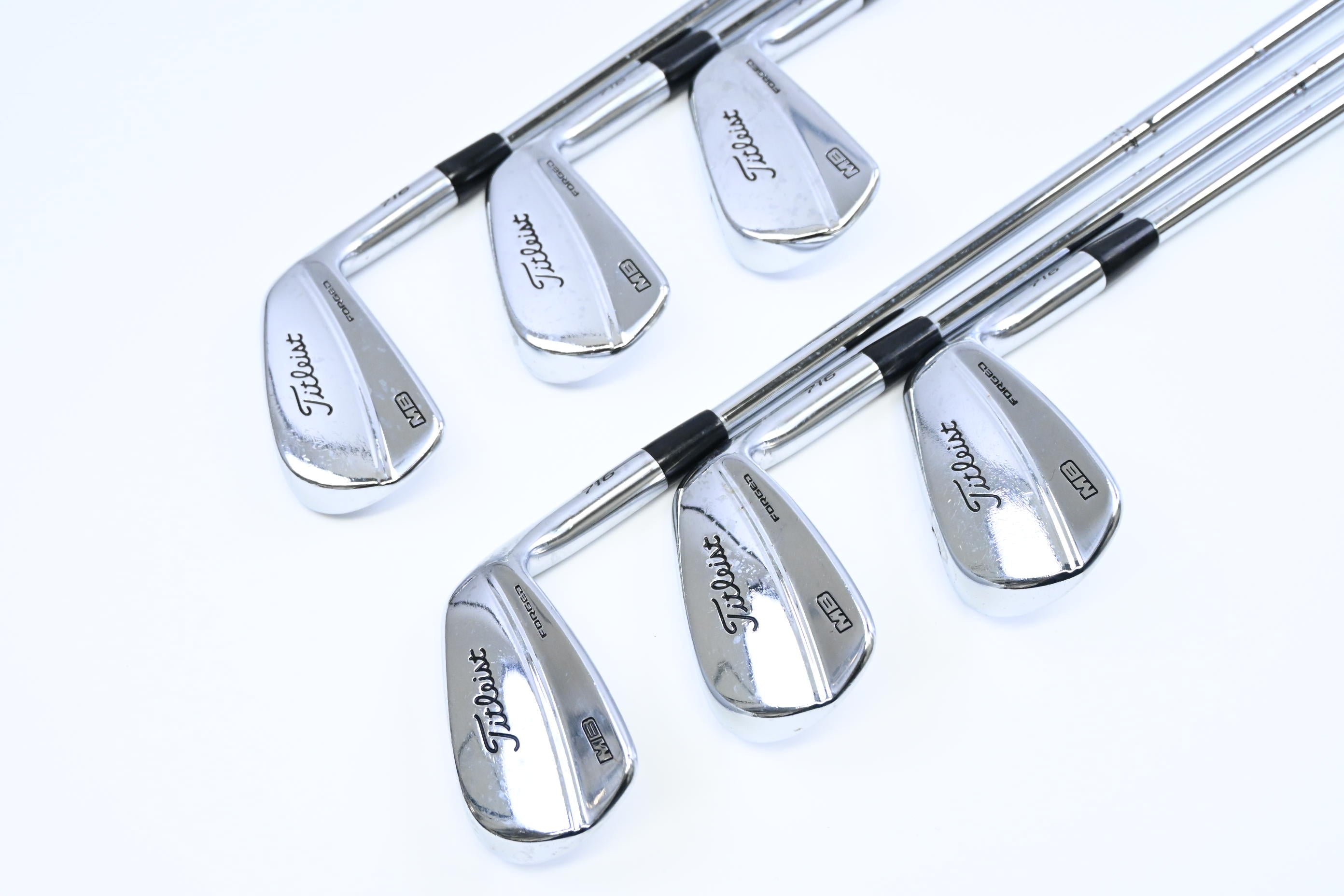 Titleist 716 MB Irons / 5-PW / Stiff Flex Dynamic Gold AMT S300 Shafts