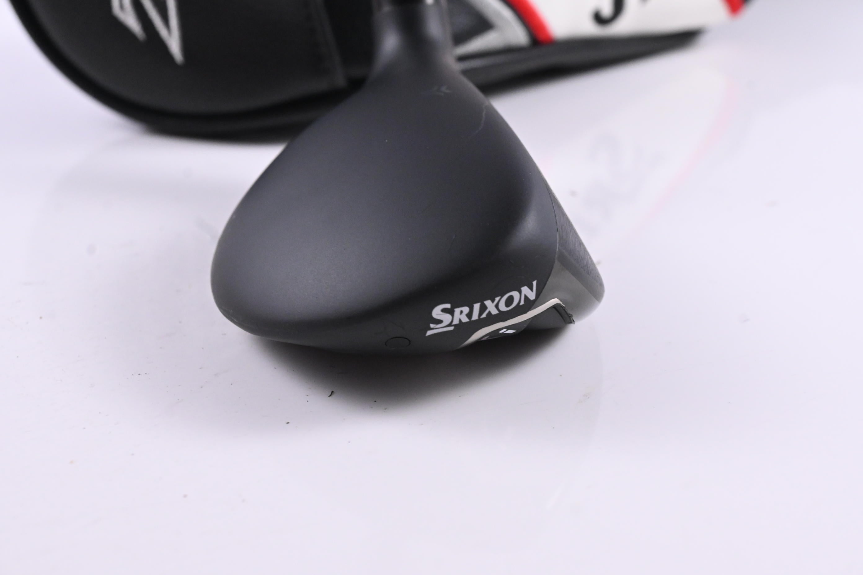 Srixon ZXi #6 Hybrid / 28 Degree / Regular Flex Fujikura Ventus TR Blue 7 Shaft